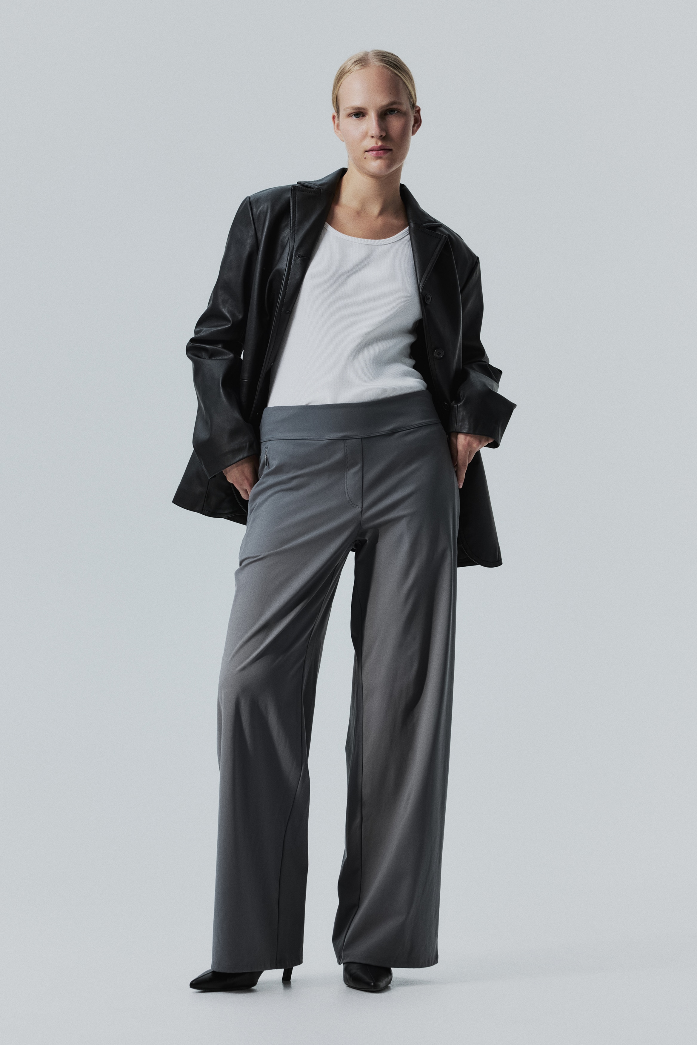 Four-way Stretch Wide Trousers