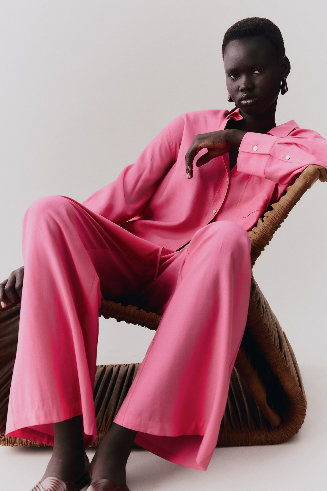Loose-Fit Drawstring Pants - image 2