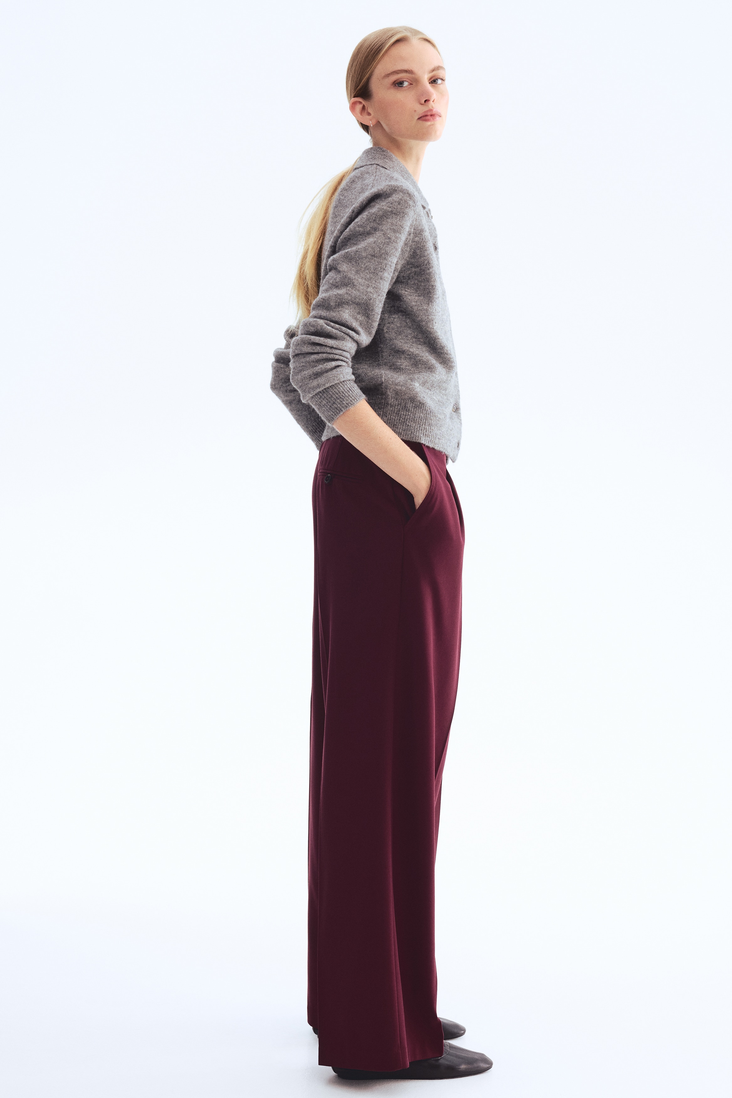 Wide tailored trousers