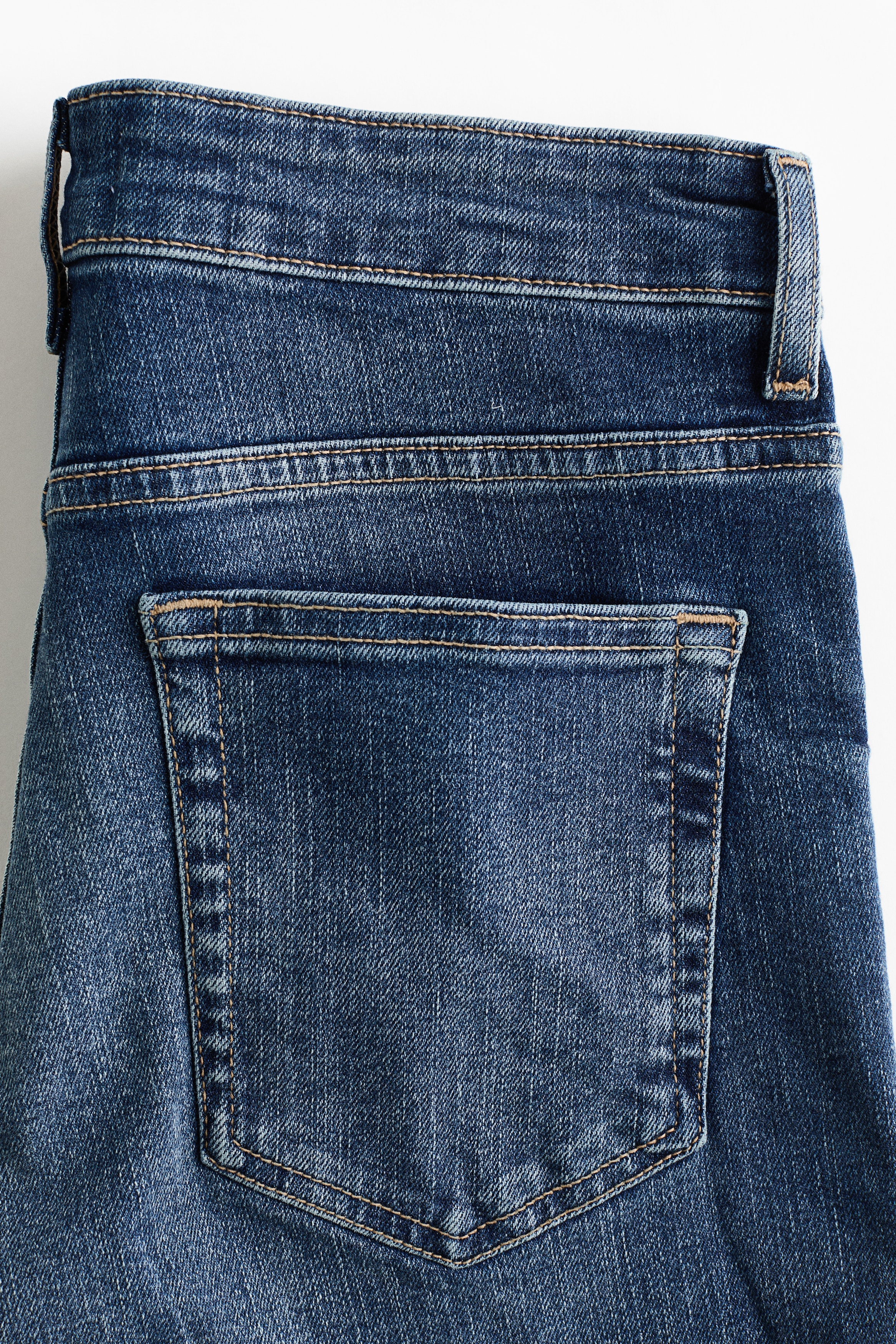 Slim Regular-Waist Jeans - thumbnail 6
