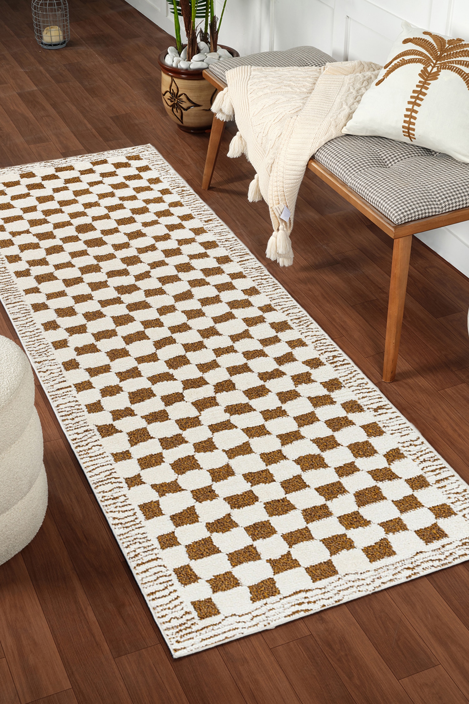 Freud Modern High Pile Checkboard Rug - Brown