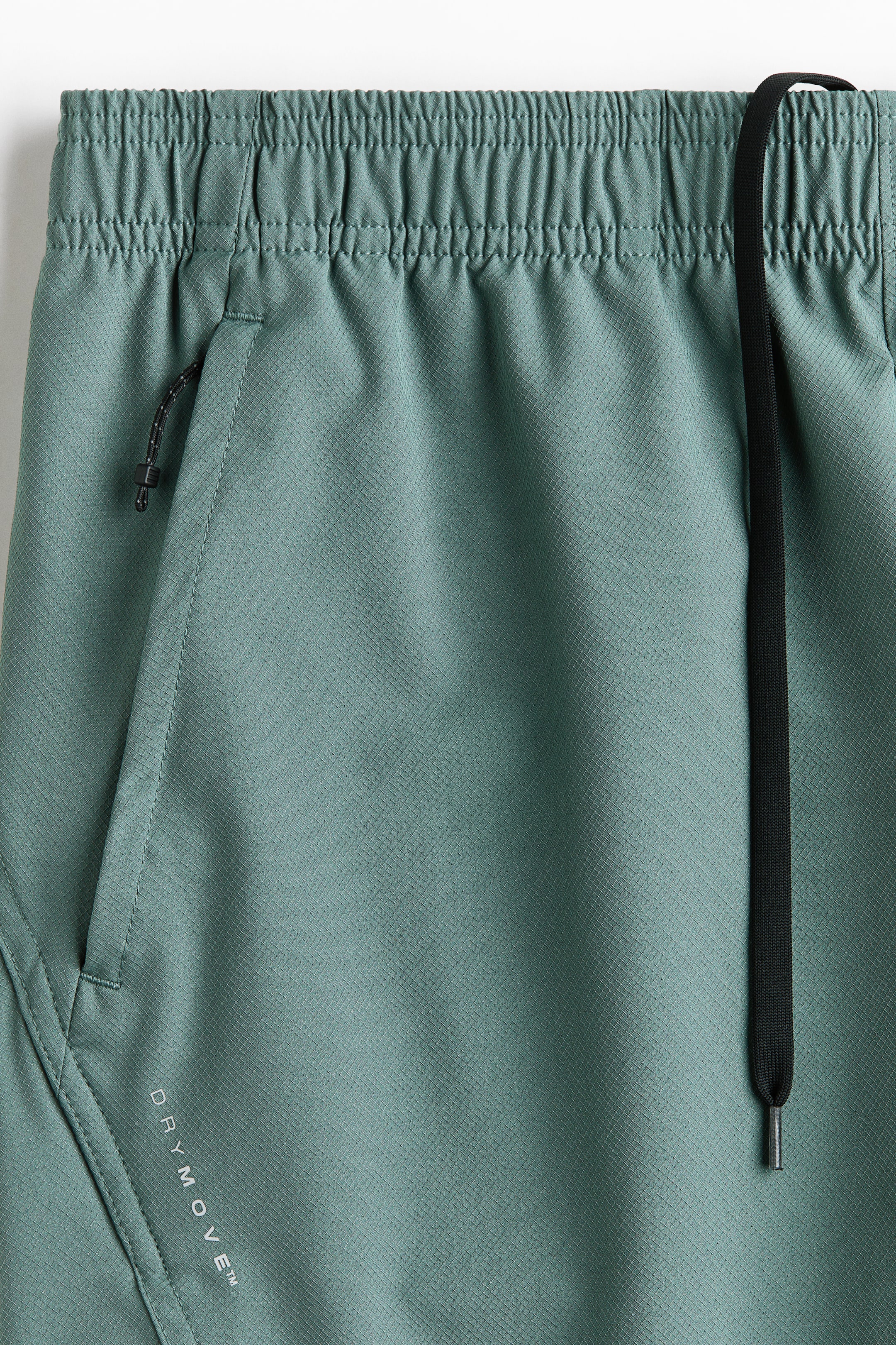 Sports Shorts with DryMove™