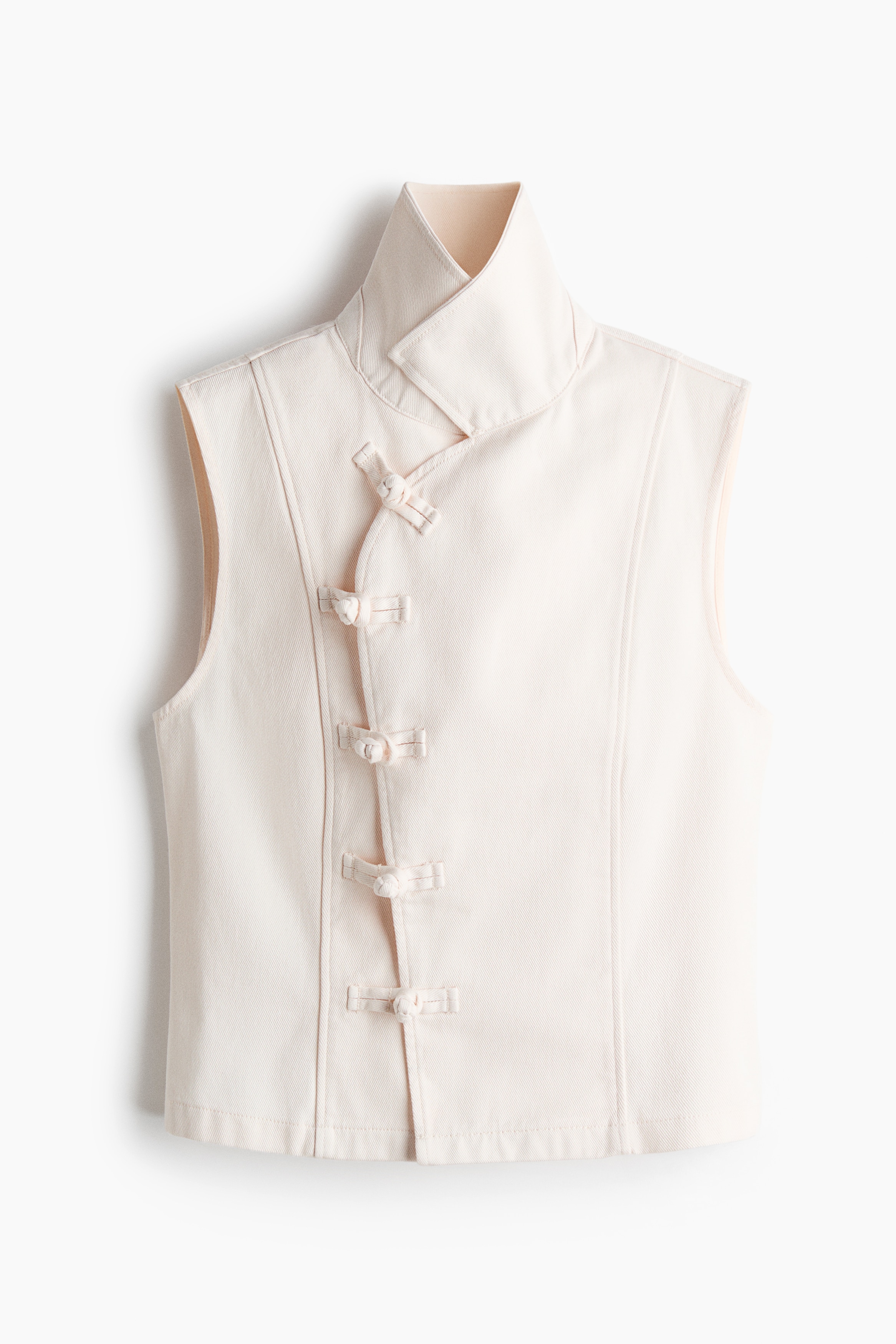 Knot-button twill waistcoat