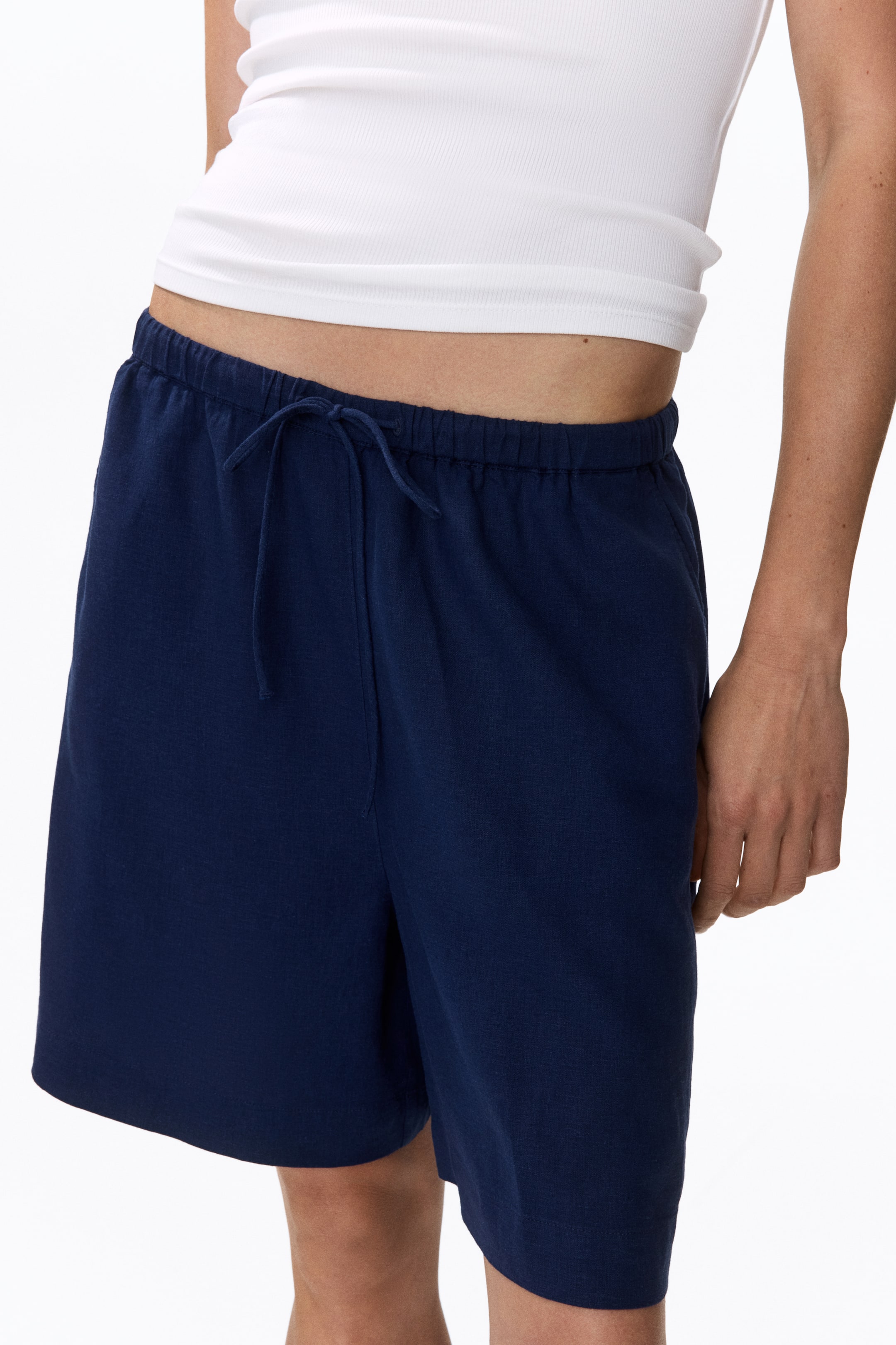 Short à cordon en lin mélangé