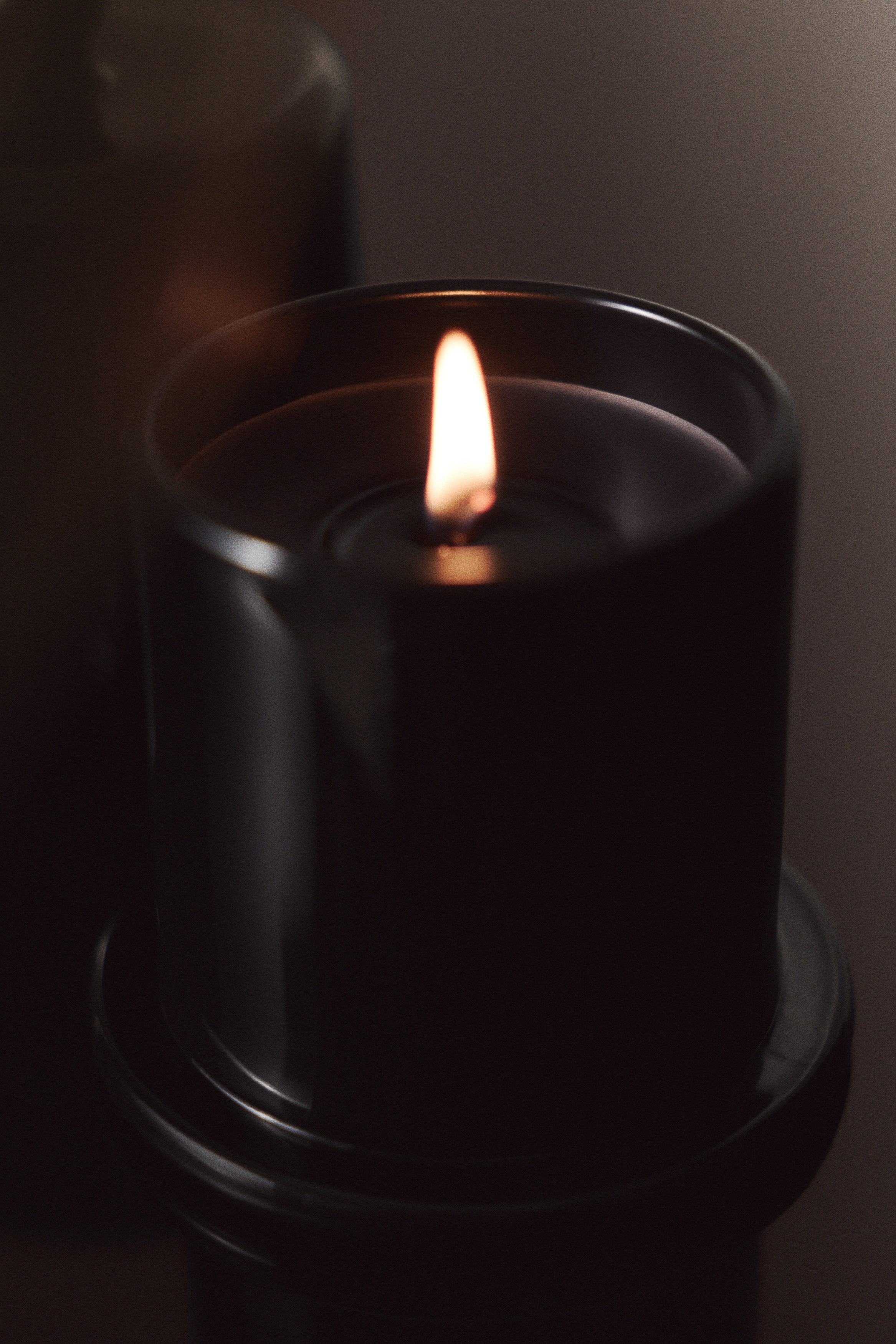 Geurkaars met stolp - Cedarwood Pepper/Fig Leaves/Patchouli Vetiver/Rose Geranium