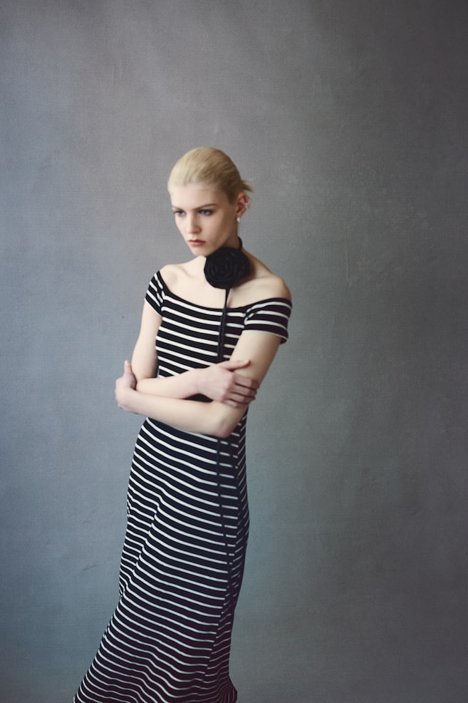 Rib-knit off-the-shoulder dress - Black/Striped/Black - 1