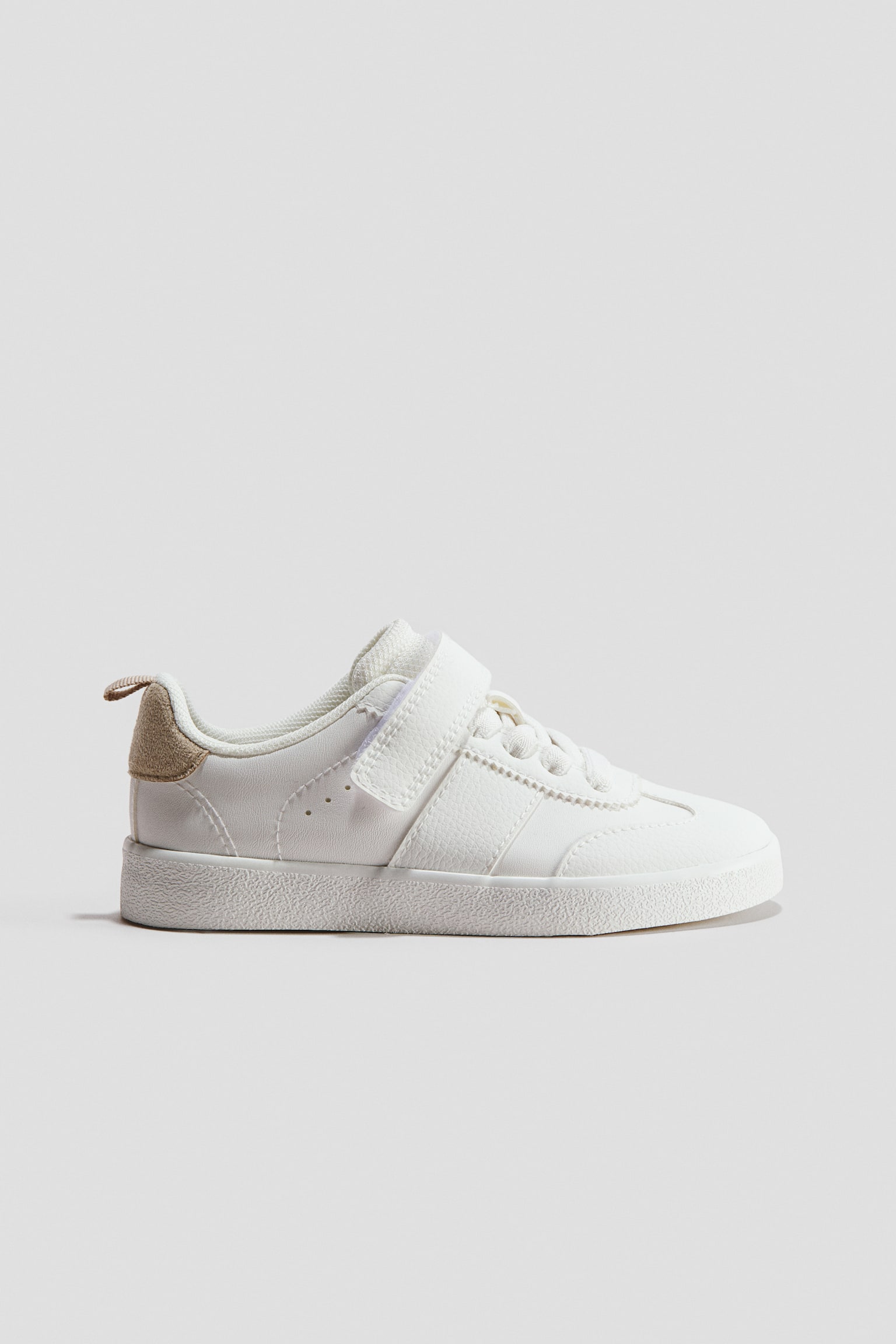 Sneakers - White