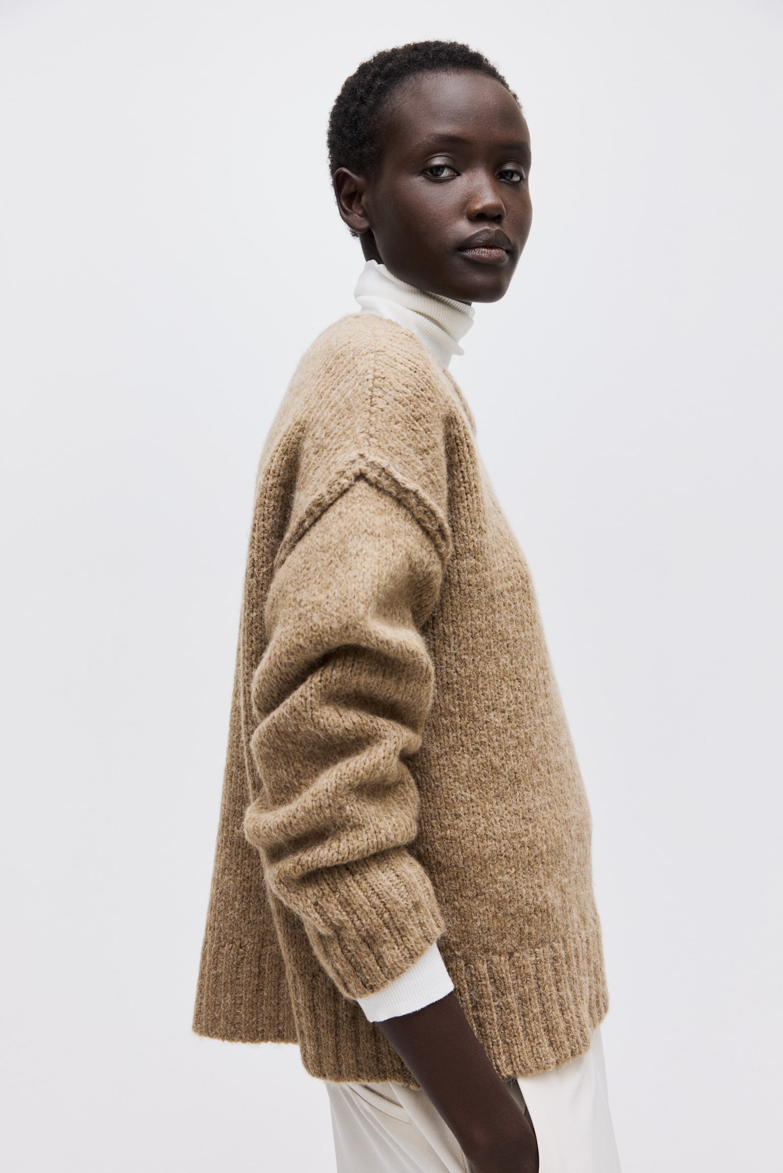 Женский свитер H&M Oversized Sweater, цвет: Бежевый меланжевый — фото 3