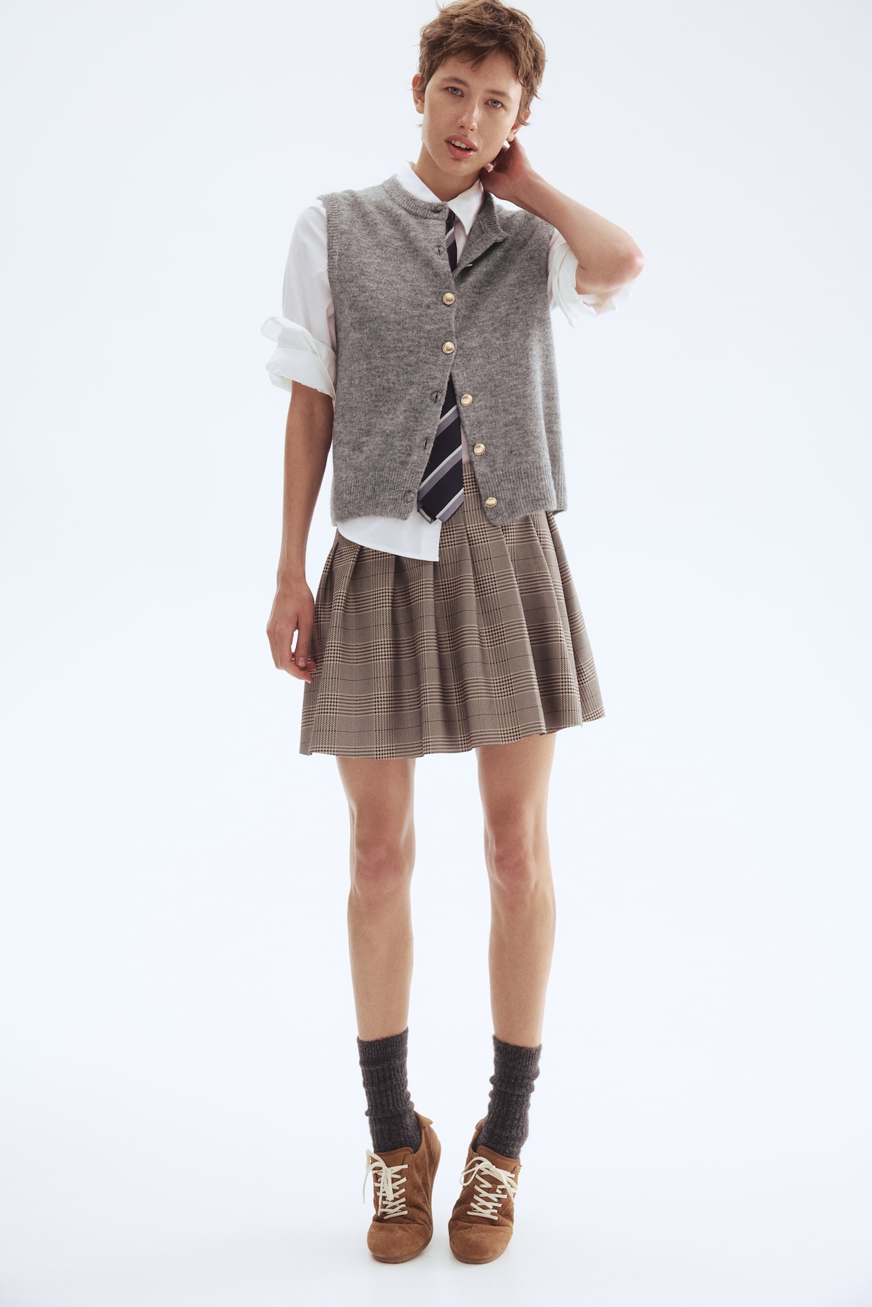 Fine-Knit Vest - image 3