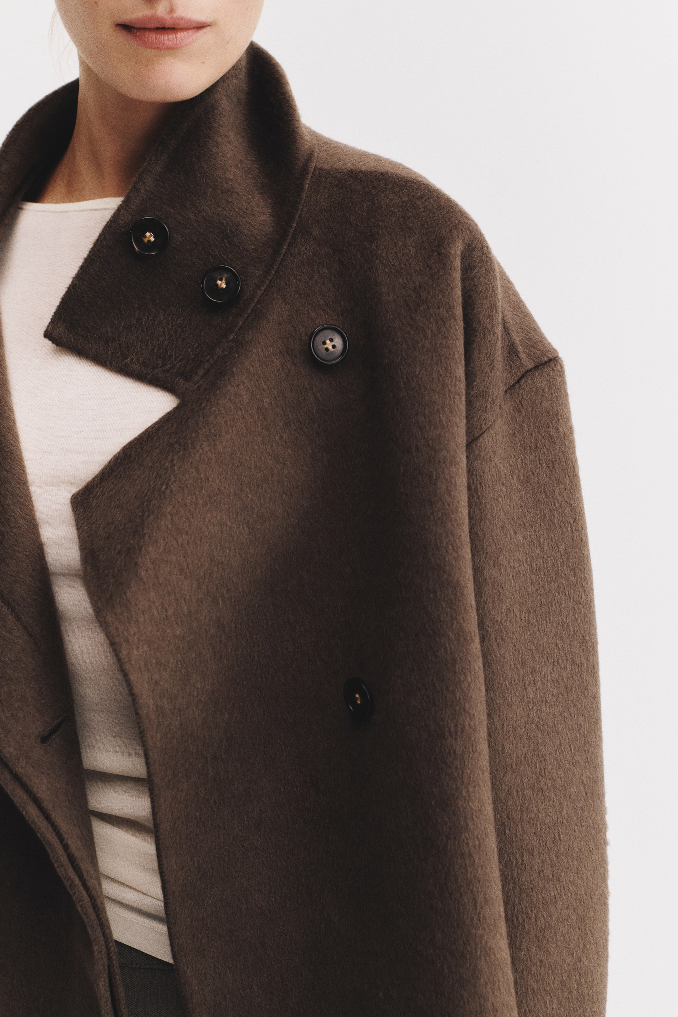 Veste faite main en laine mélangée