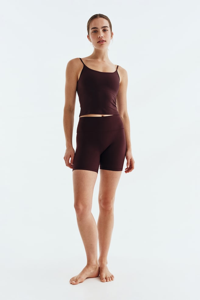 Shelf-Bra Sports Tank Top with SoftMove™ - Chocolate plum/Black/Ivory/Lilac/Butter yellow/Light maroon - 6