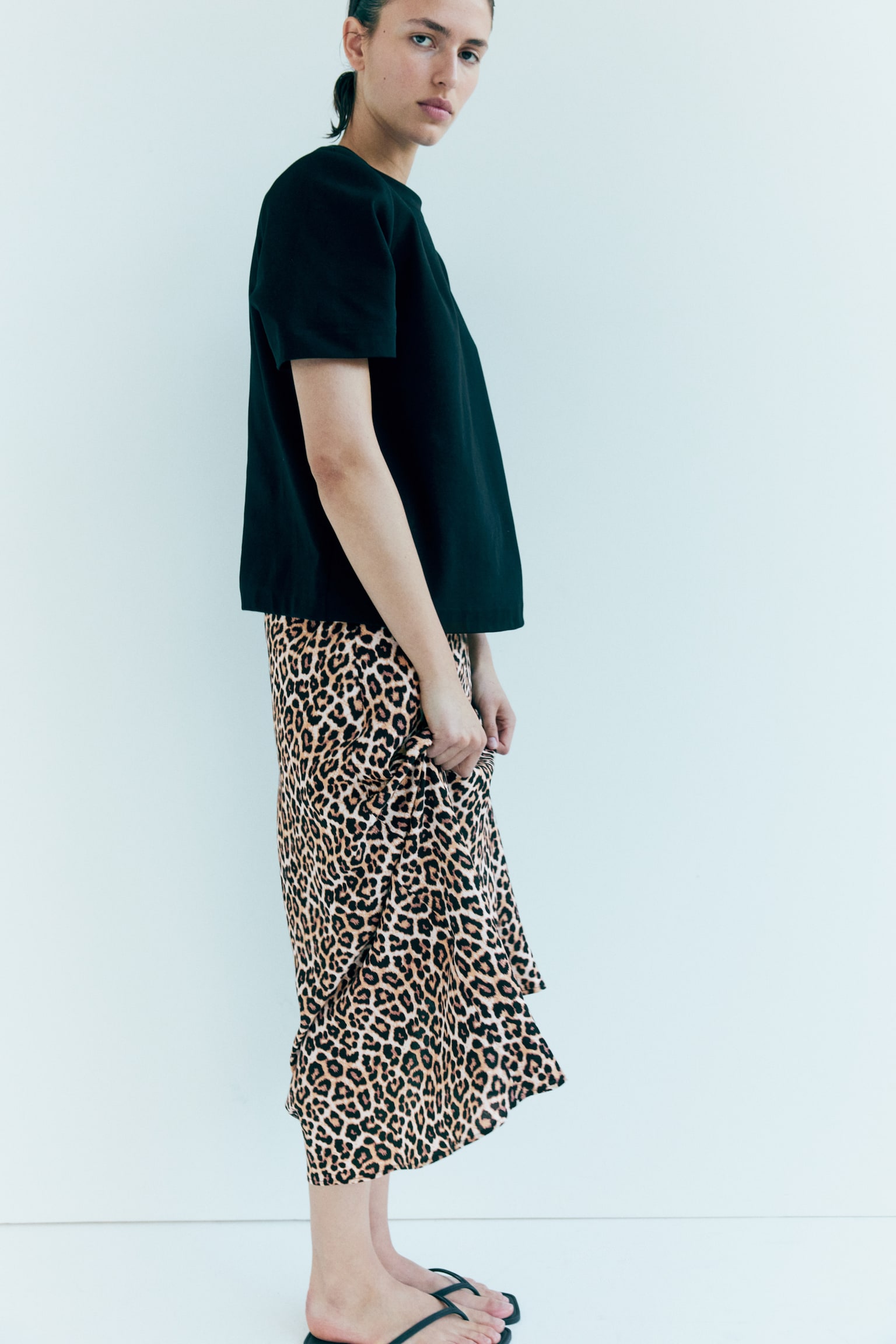 Viscose Crêpe Skirt - Light beige/Leopard print/Black/White floral/Black/Floral/White/Floral/Black - 3