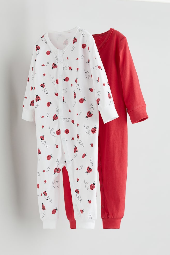 Lot de 2 pyjamas à motif en coton - Rouge/coccinelle/Blanc/dinosaures/Beige/girafe/Bleu foncé/motif - 1