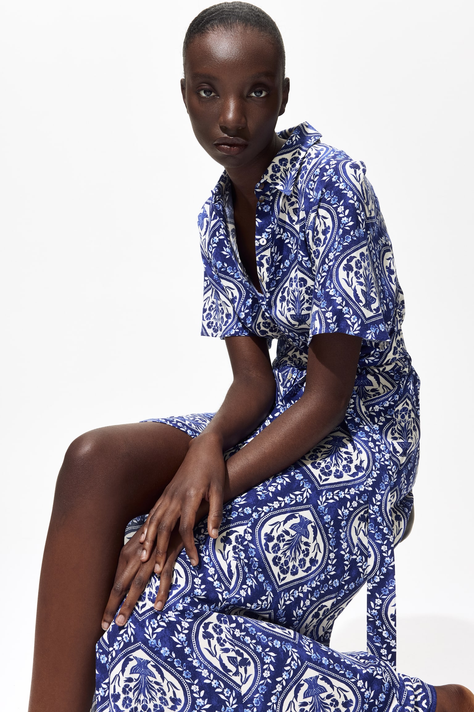 Tie-belt shirt dress - Blue/White patterned/Black/White/Red floral/Black/Black/Floral/Dark beige/Leopard print/Light beige/Leopard print/Cream/Zebra print/White/Blue patterned/Beige/Leopard print/Bright blue/White patterned/Dark brown/Polka dot/White/Green patterned/Black/Green/Patterned/Dark brown/Floral/Cream/Black patterned/Black/Floral/Dark khaki green/White/Burgundy floral/Navy blue - 1