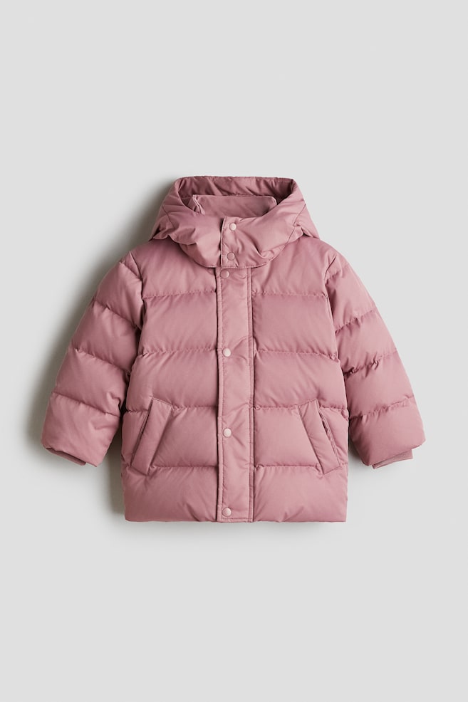 Daunen-Pufferjacke mit Kapuze - Mattrosa/Schwarz - 1