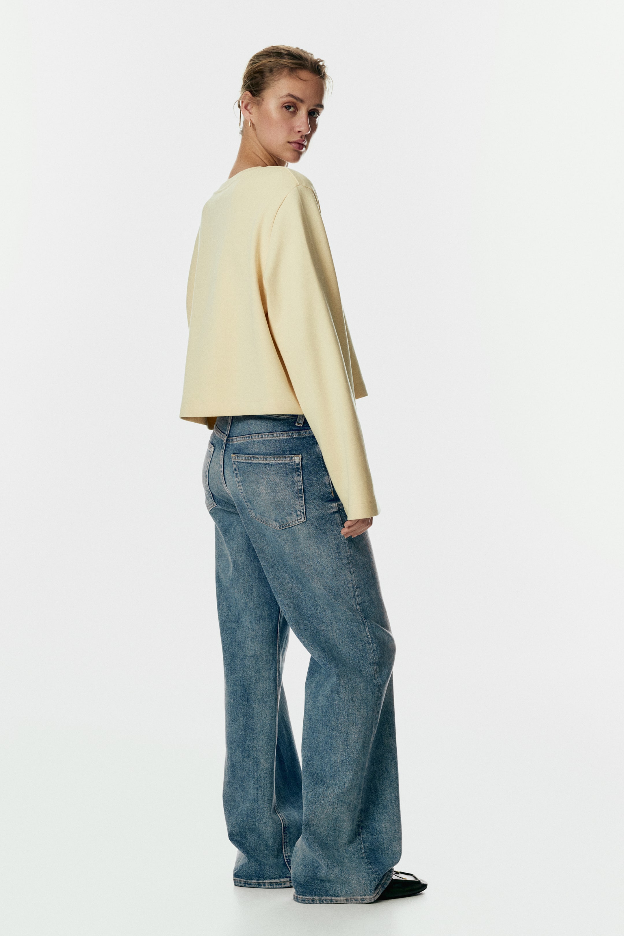 Short Interlock Top