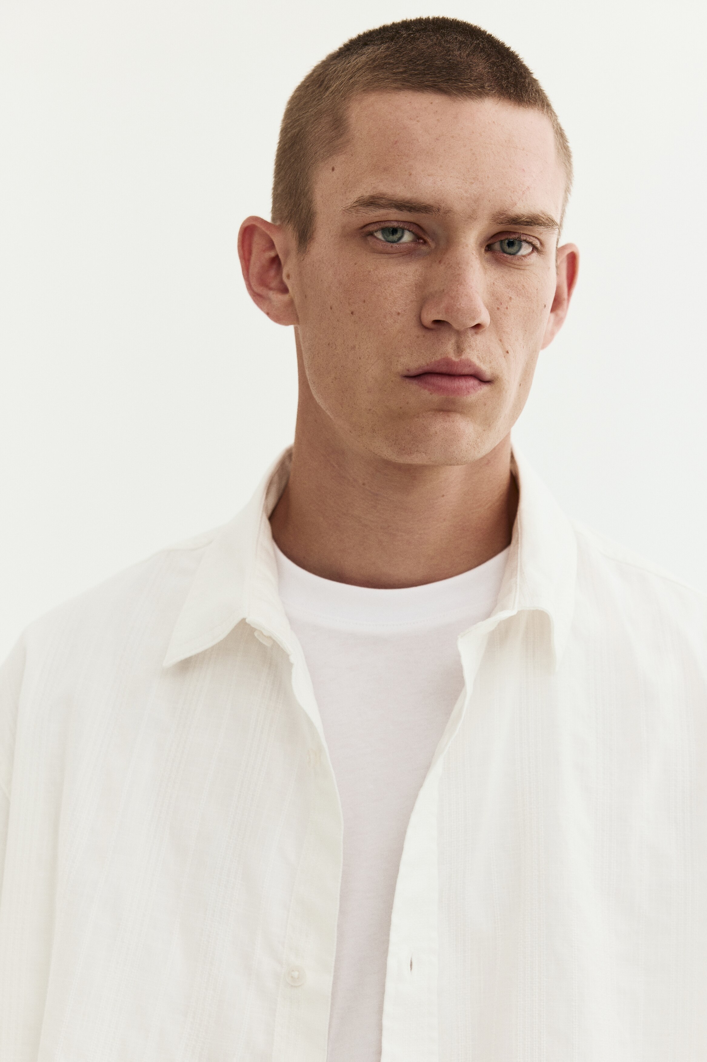 Regular Fit Textured shirt