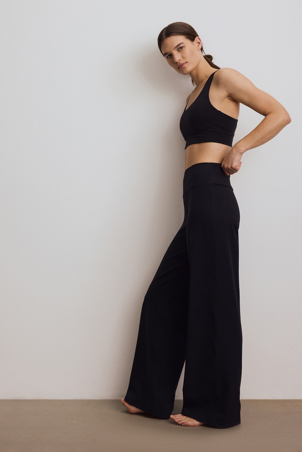 Wide-Leg Sports Leggings with SoftMove - image 2