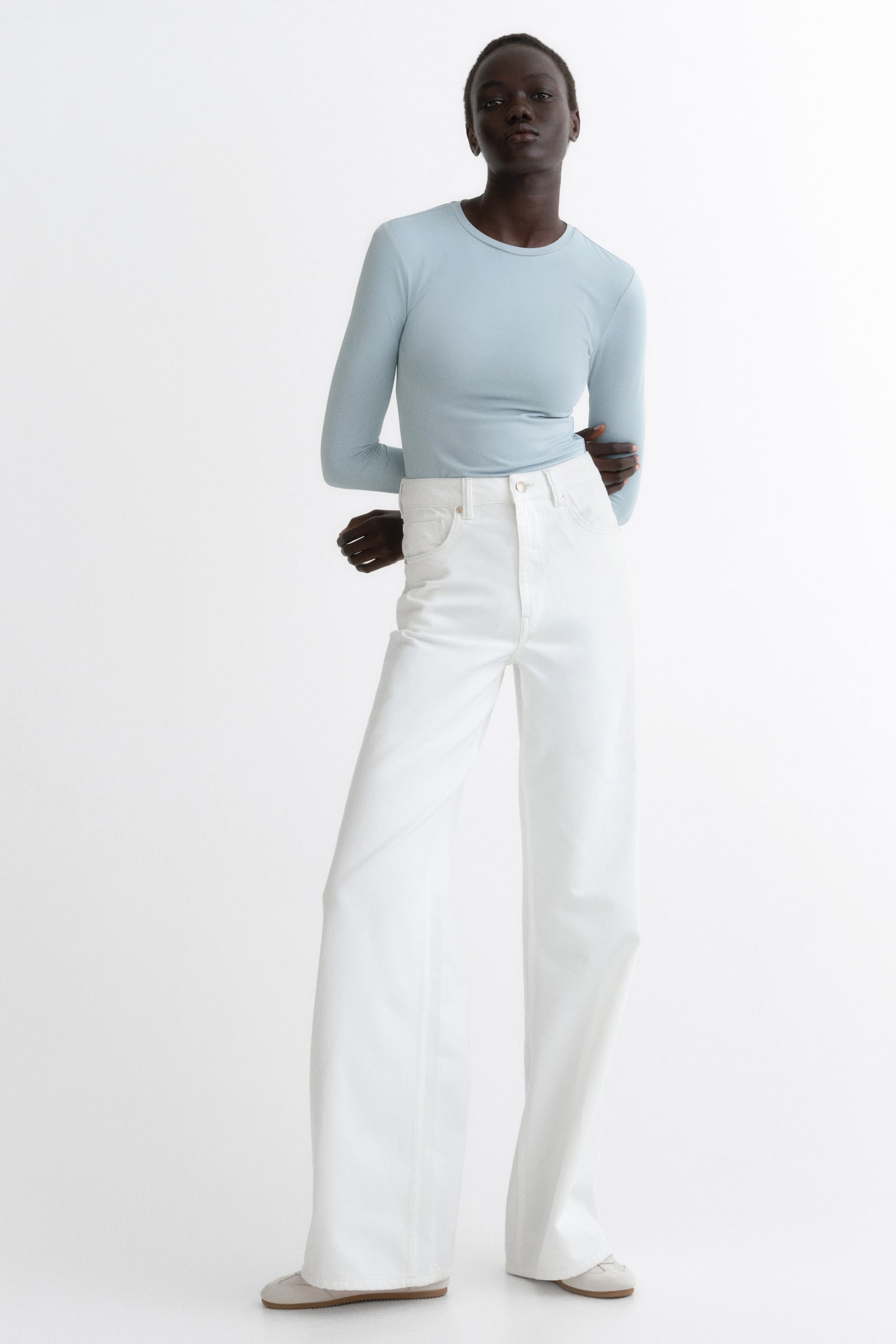 חולצת מיקרופייבר עם שרוולים ארוכים - טורקיז בהיר/לבן/בורדו/אפור בהיר/שחור/חום כהה - 4