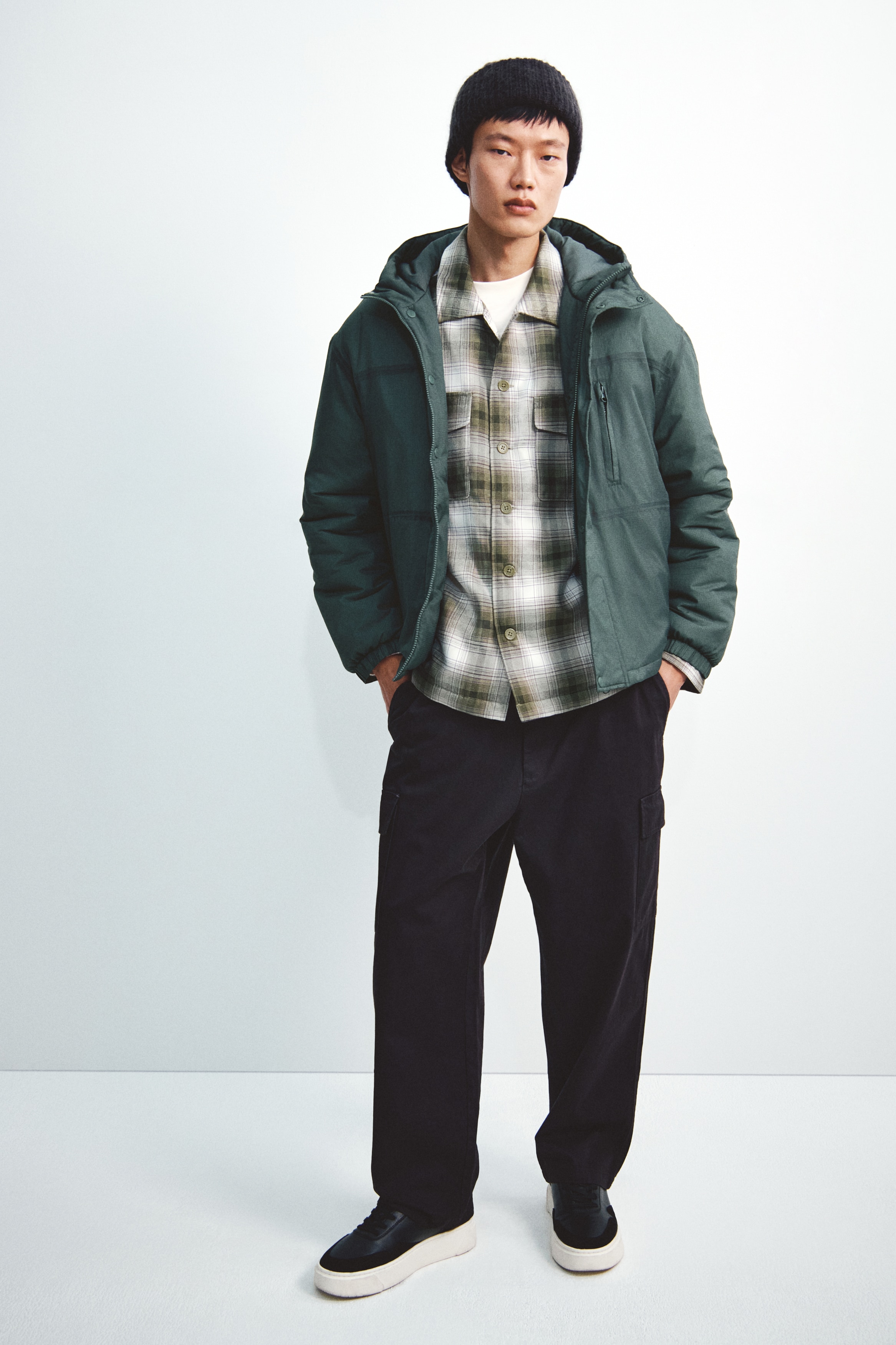 パッデッドナイロンジャケット - フォレストグリーン - Men | H&M JP