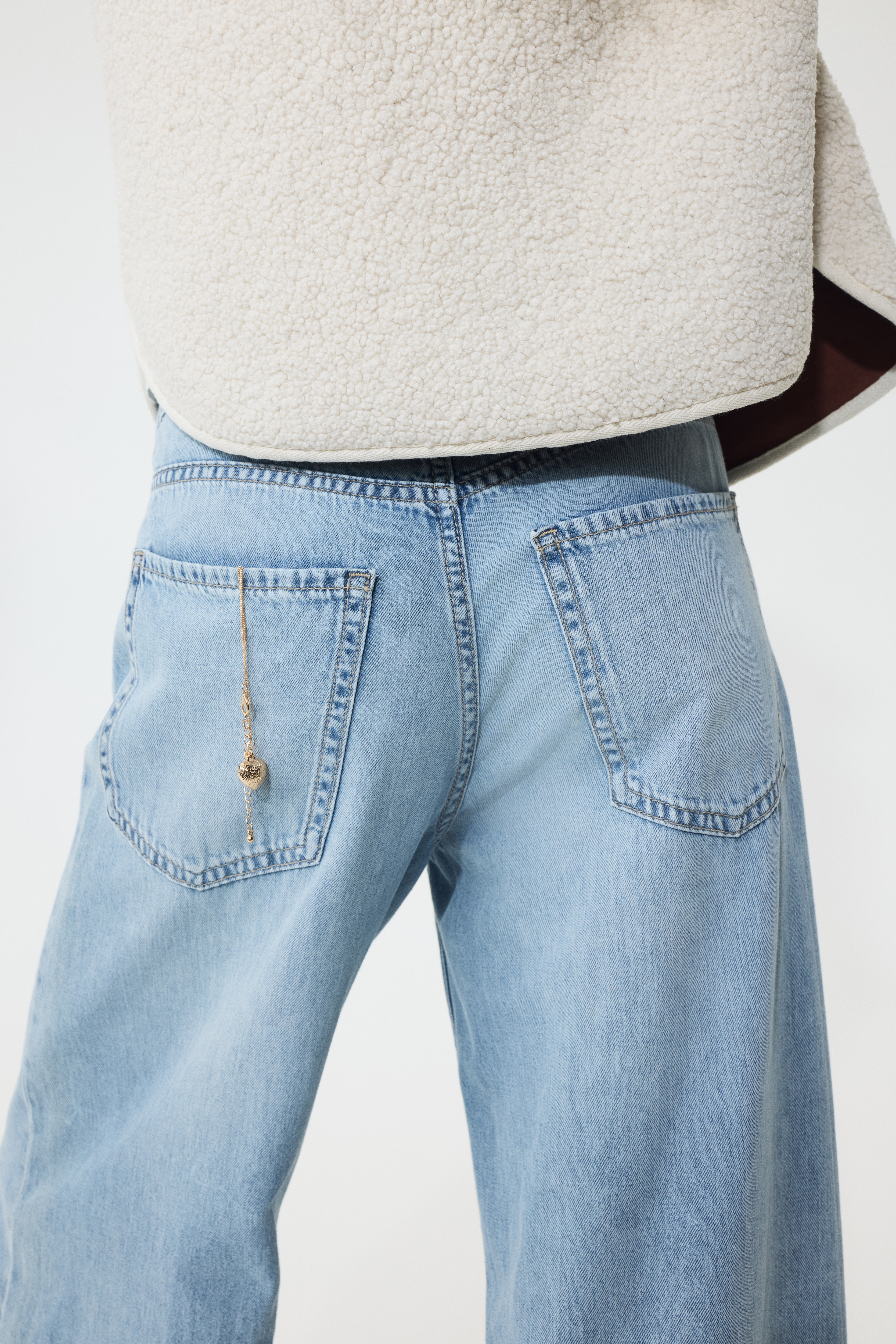 Wide Regular Jeans