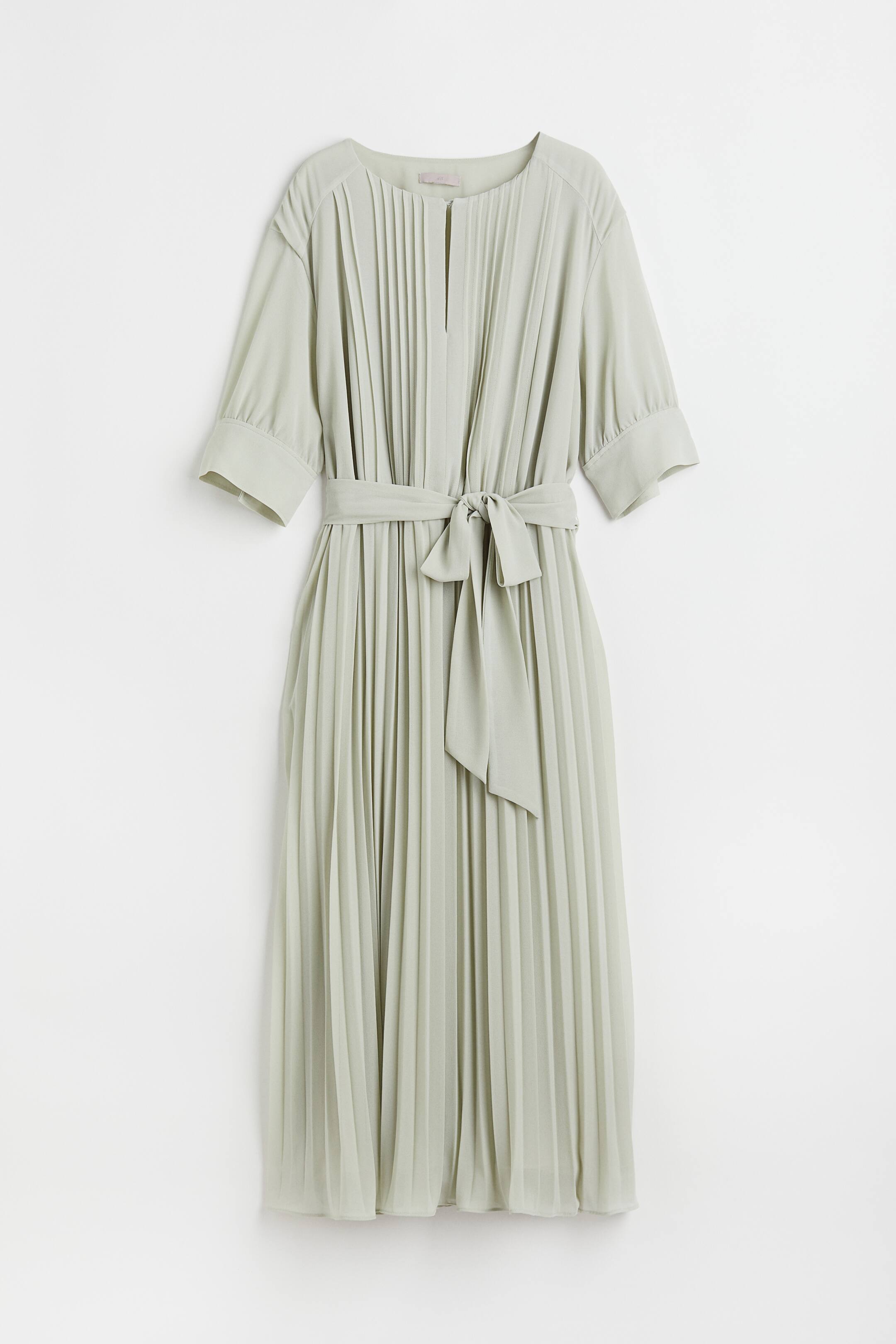 Pleated Chiffon Dress - Round Neck - Short sleeve - Light green 