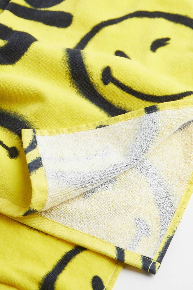 Mønstret strandhåndklæde - Gul/SmileyWorld - 2