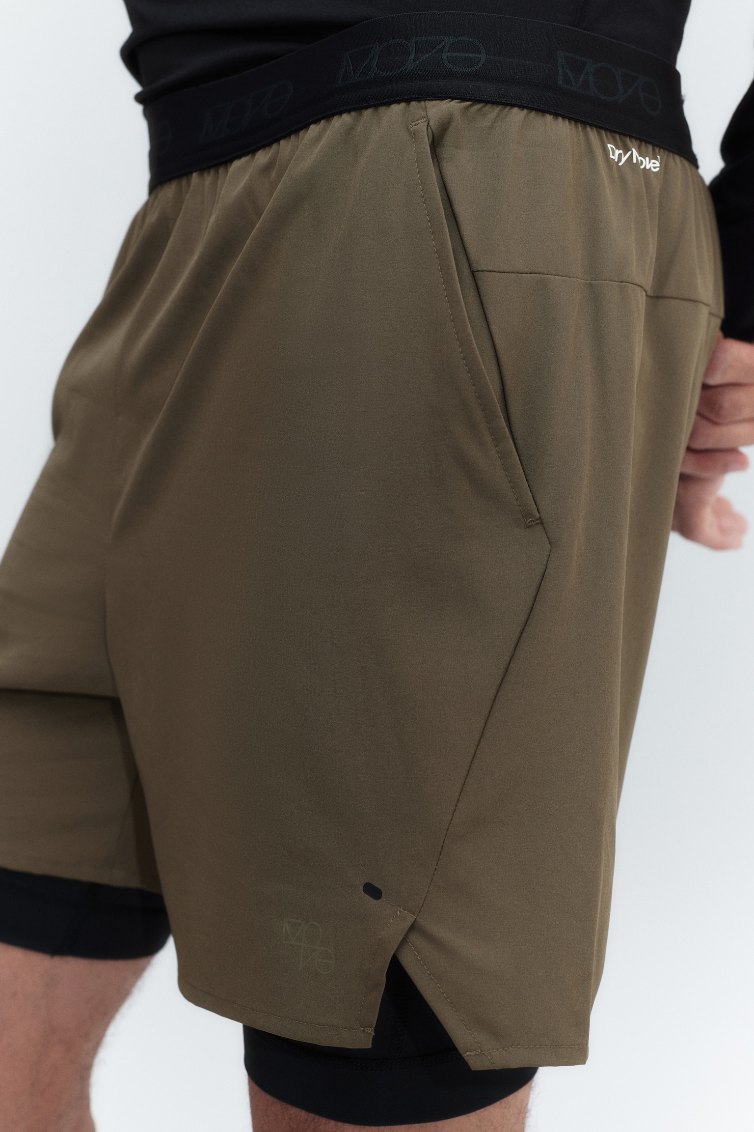 Long 2-in-1 sports shorts in DryMove™ - Khaki green/Black - 4