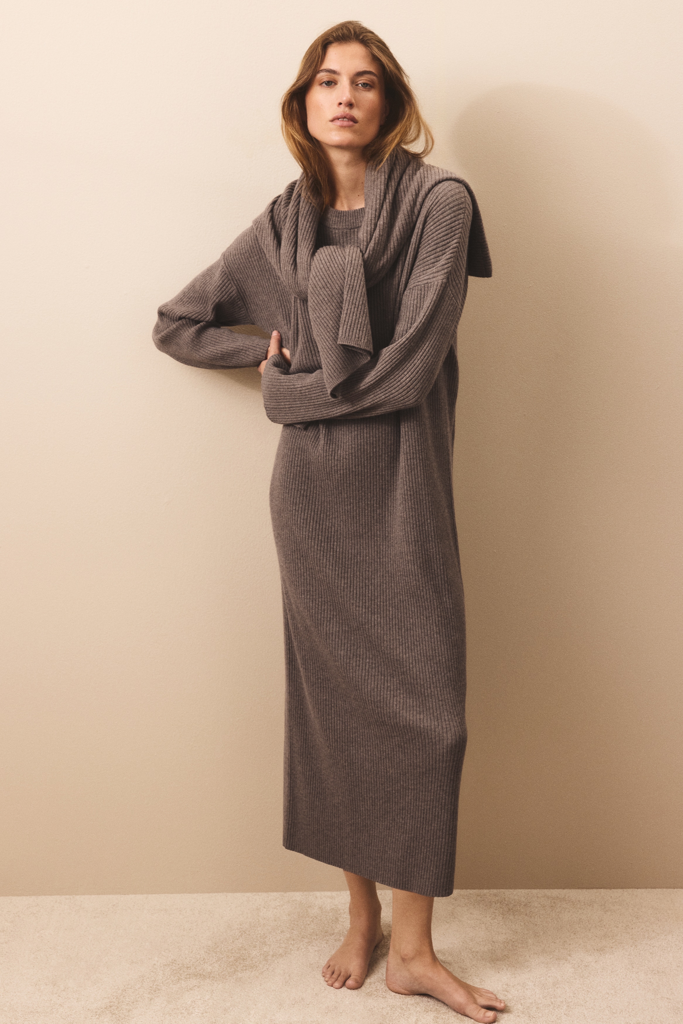 h&m brown jumper dress Beige Knitted Dresses | Midi, & Long Sleeve moroccan bridal Camila Mendes: Blue Puff Colour:Sky Blue trimmed neckline