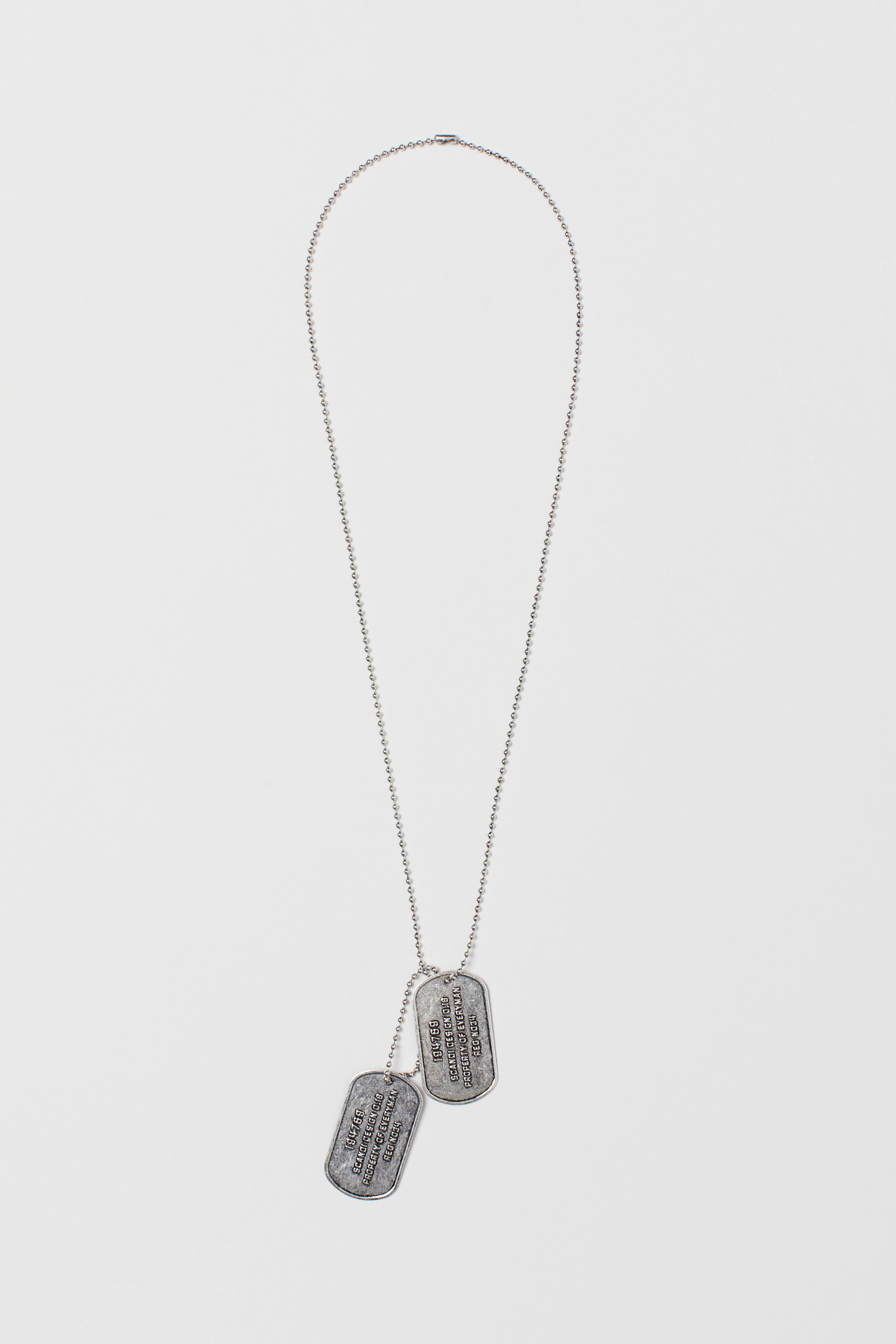 H&m necklace with pendants hotsell