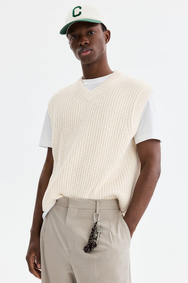 Regular-Fit Sweater Vest - White/Dark brown - 2