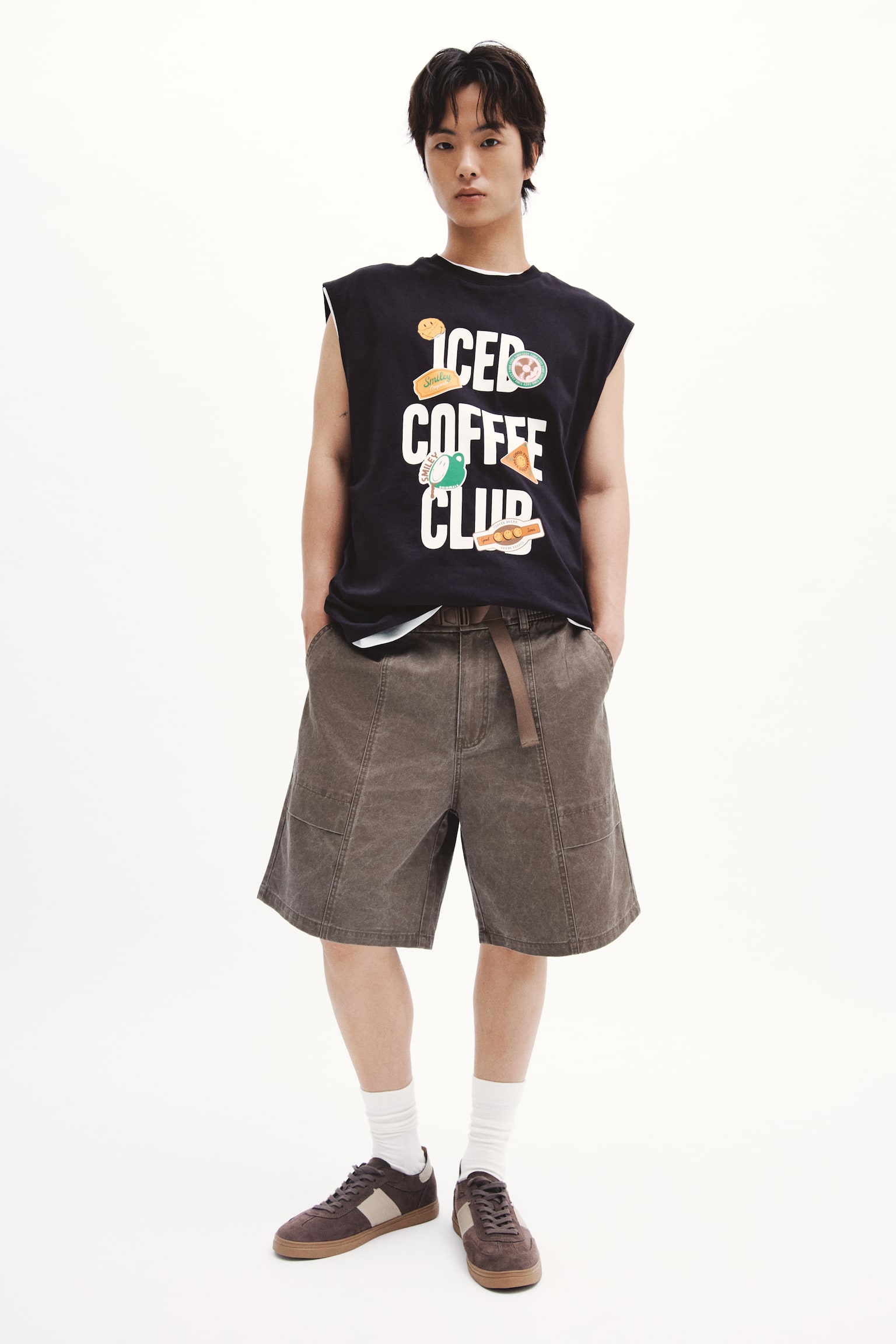 Loose Fit Printed cotton vest top - Dark brown/Smiley® Originals/White/Smiley® Originals/Beige/Smiley® Originals - 1
