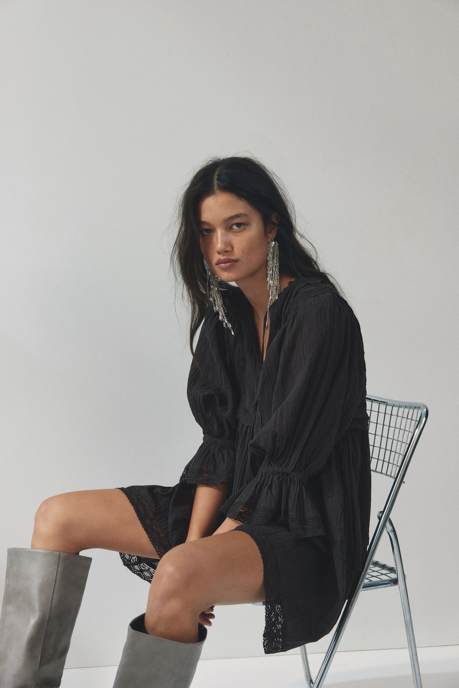 Baumwollkleid mit Spitze - Anthrazit/Weiss - 6