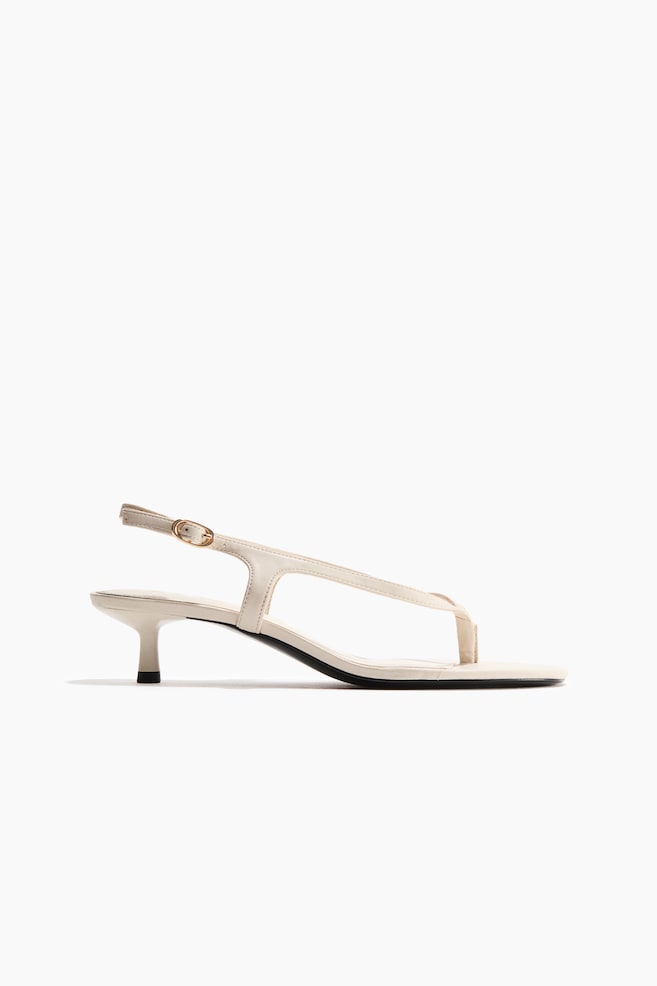 Sandaletten mit Kitten Heel - Cremefarben/Dunkelbraun/Beige/Schwarz/Weinrot - 1