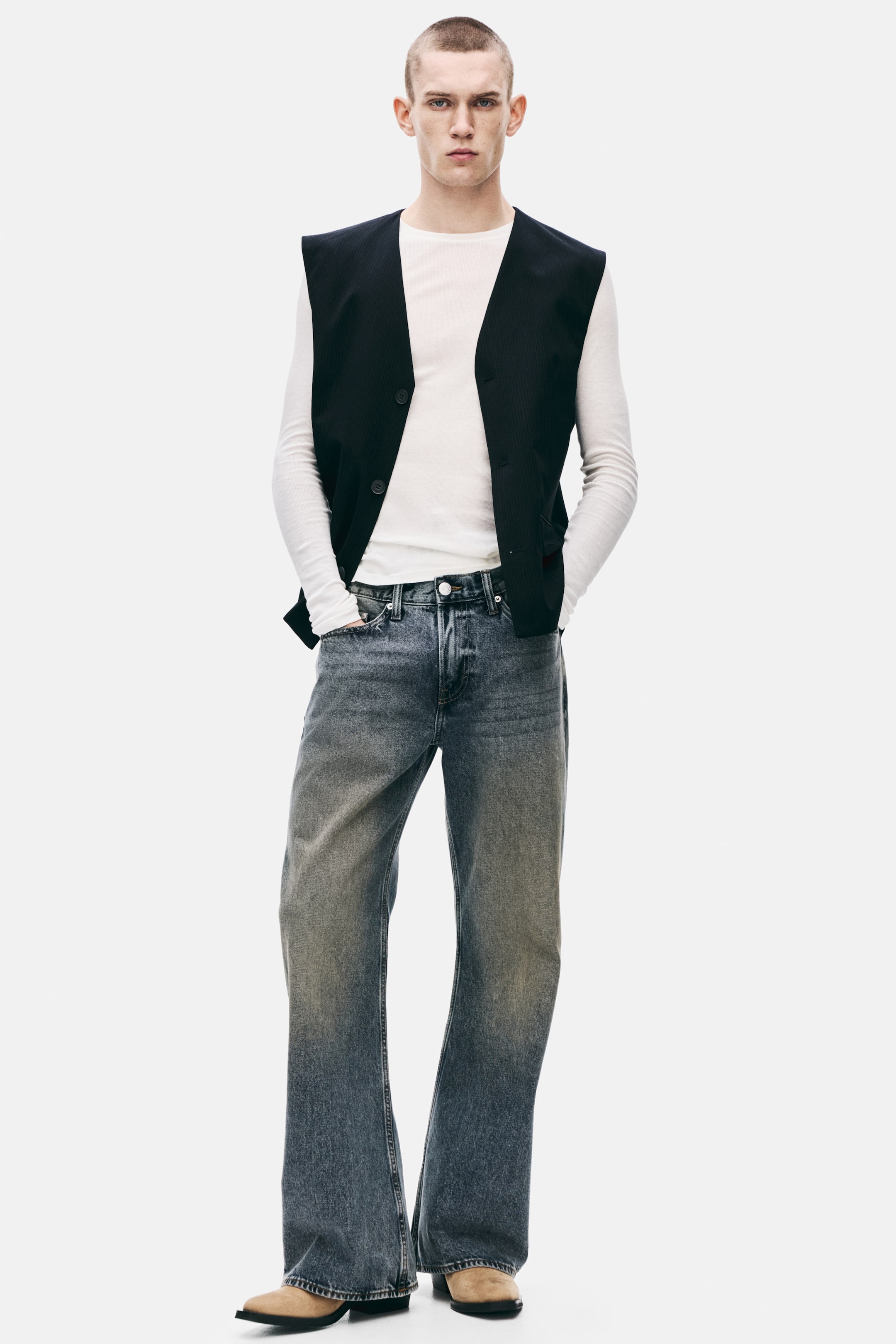 Büyük resmi görüntüle: Relaxed Bootcut Jeans - Kot mavisi - ERKEK | H&M TR 1