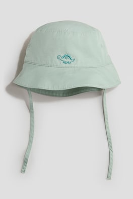Solhatt