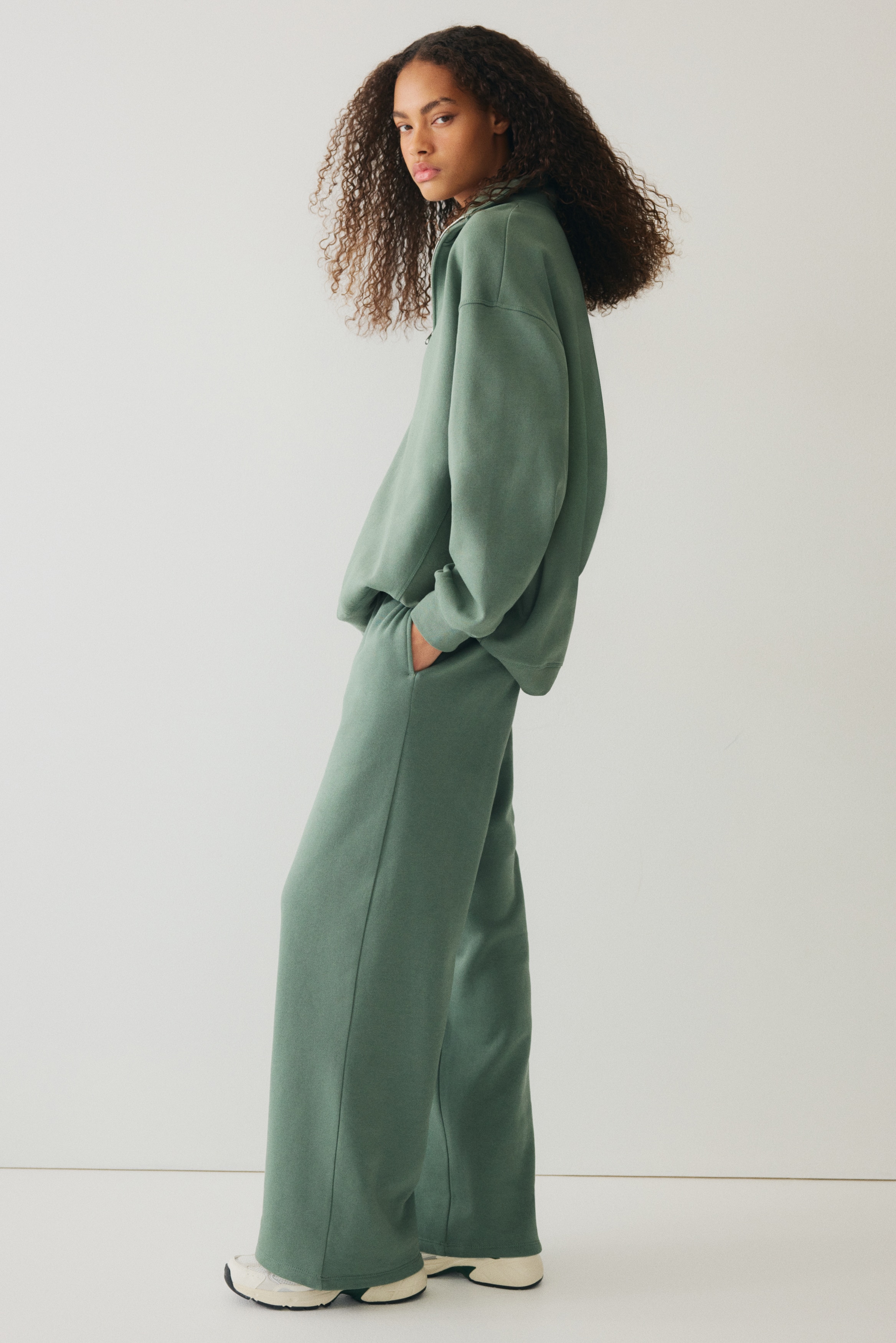 H & M - ワイドジョガーパンツ - グリーン