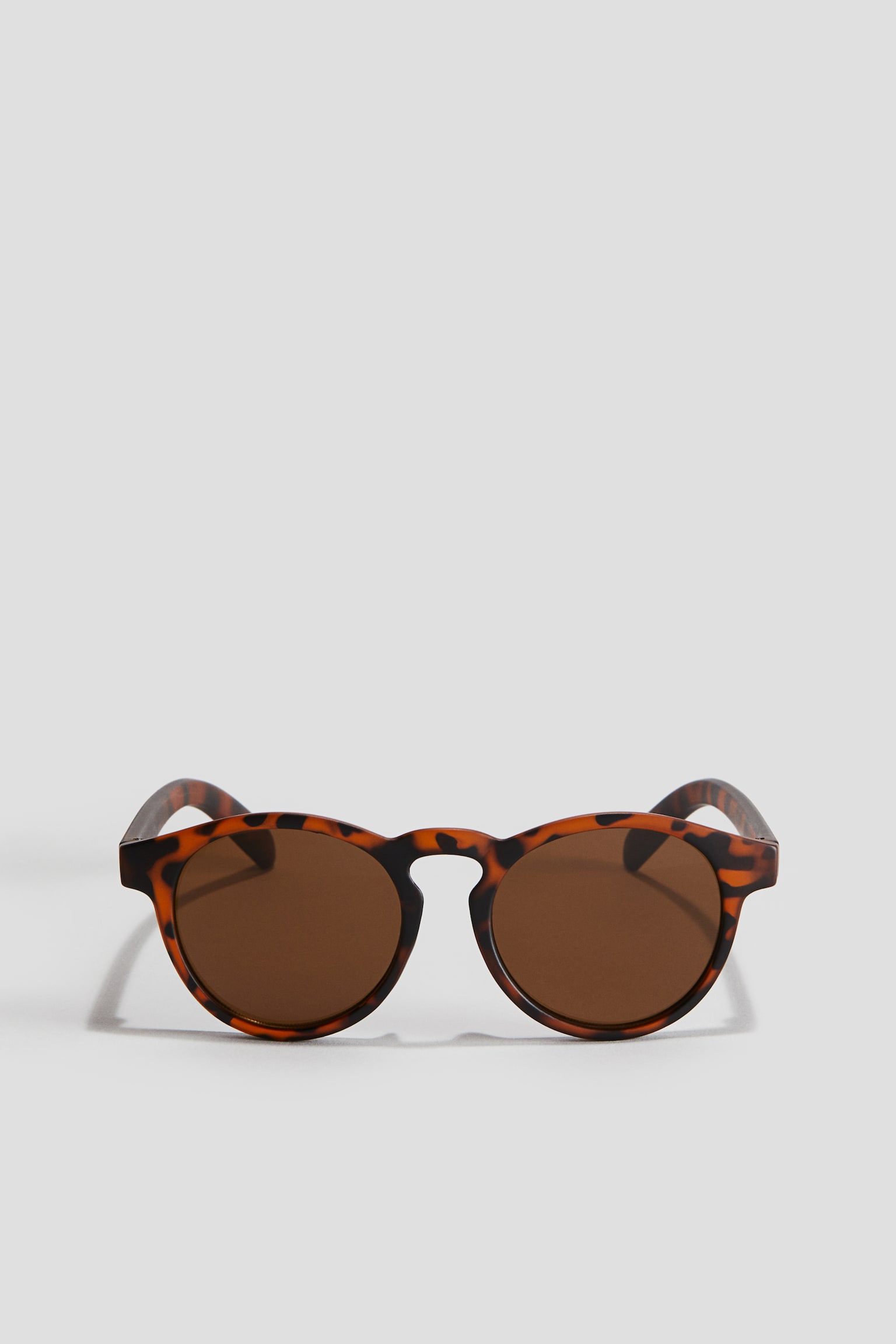 Oval sunglasses - Brown/Tortoiseshell-patterned - 1