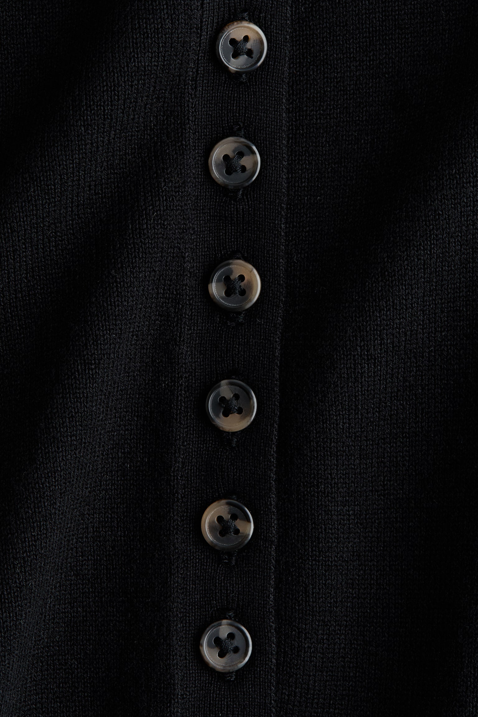 Fine-knit cardigan - Black/Beige - 2