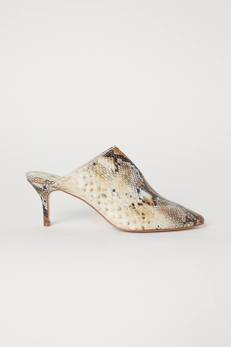 Snakeskin-patterned mules