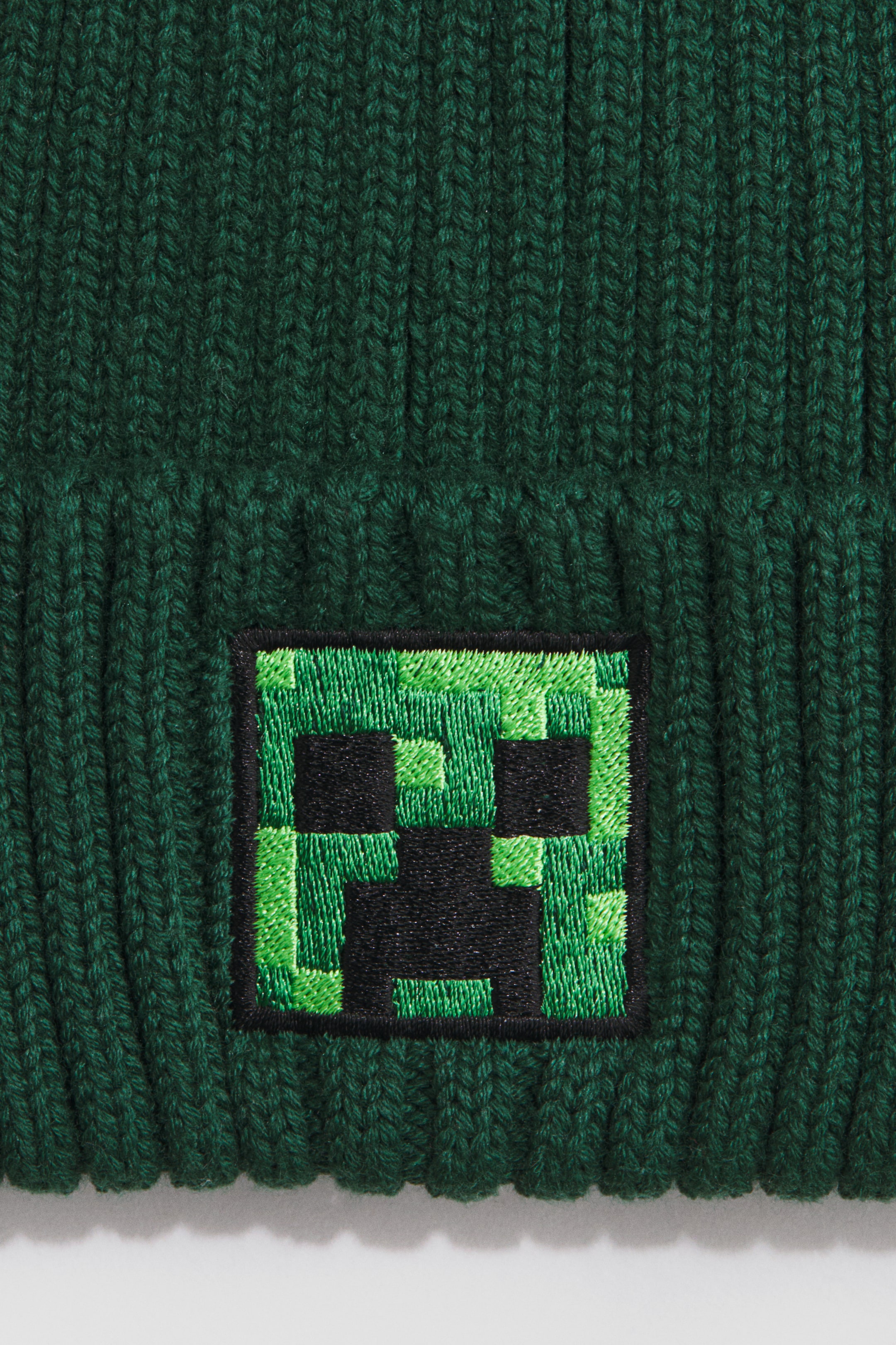 Appliquéd Beanie