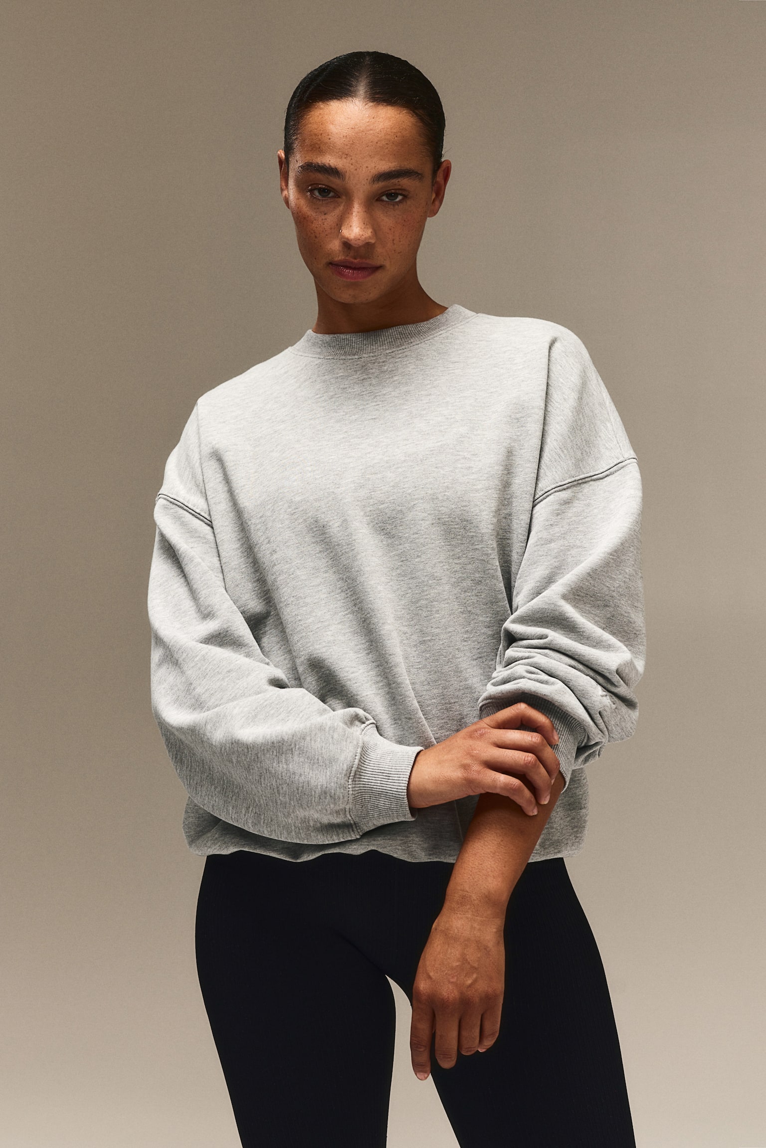 Sports sweatshirt in DryMove™ - Light grey marl/Black/White/Move - 1