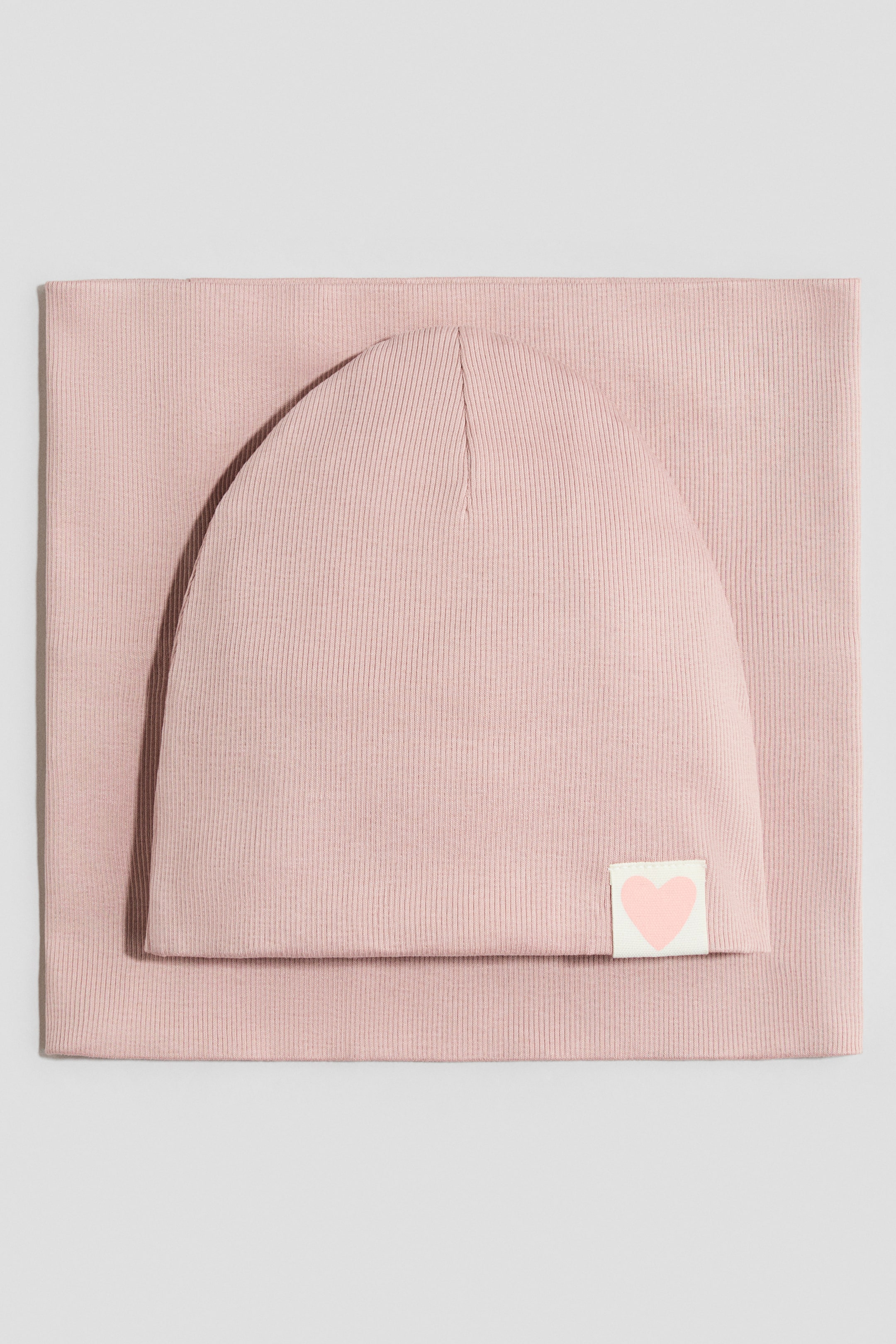 Light pink/heart 2-piece Beanie and Tube Scarf Set for kids | H&M US
