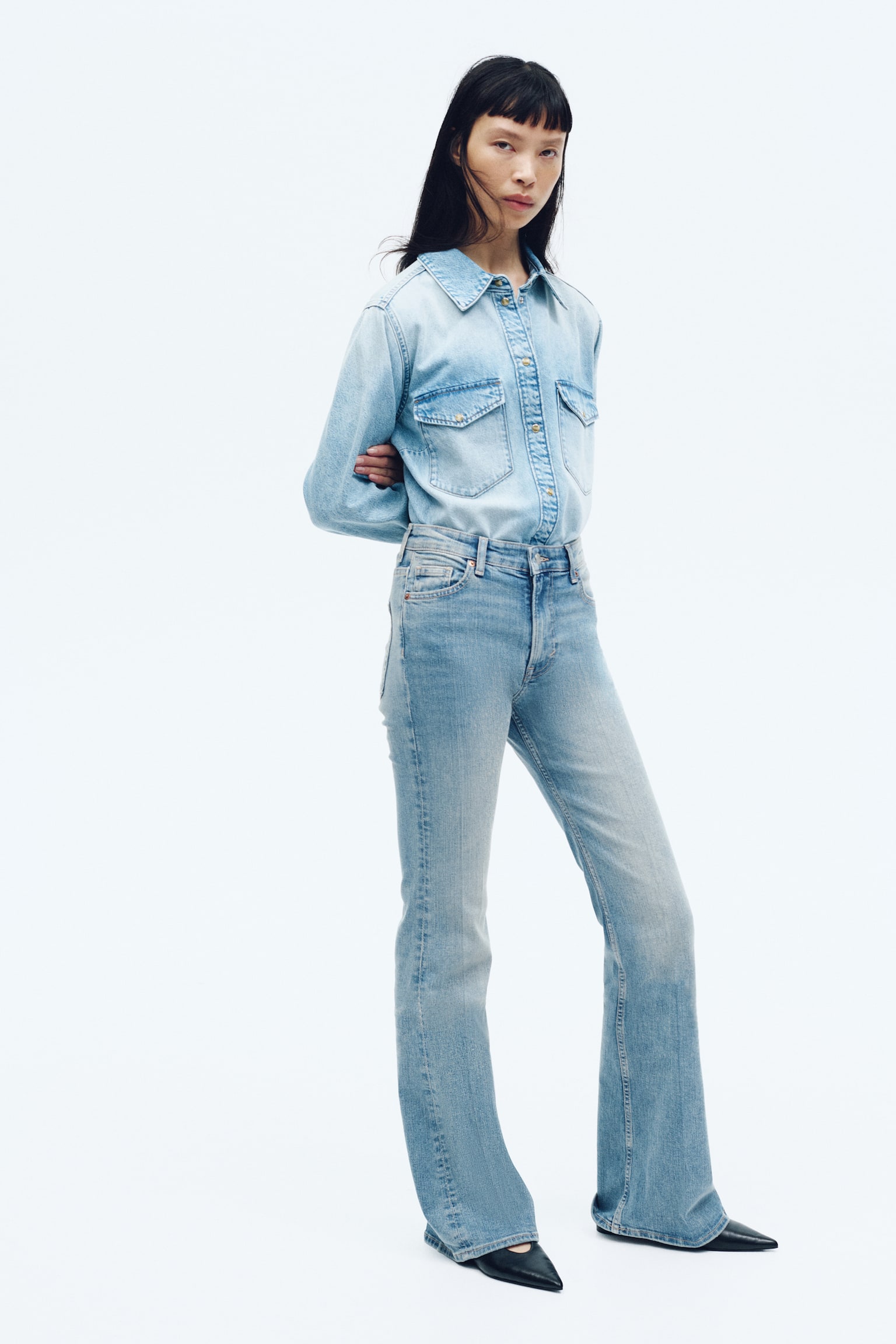 Jean évasé taille haute - Bleu denim clair/Bleu denim foncé/Gris foncé/Bleu denim/Bleu denim/Blanc/Bleu denim/Bleu denim/Bleu denim/Bleu denim foncé - 1