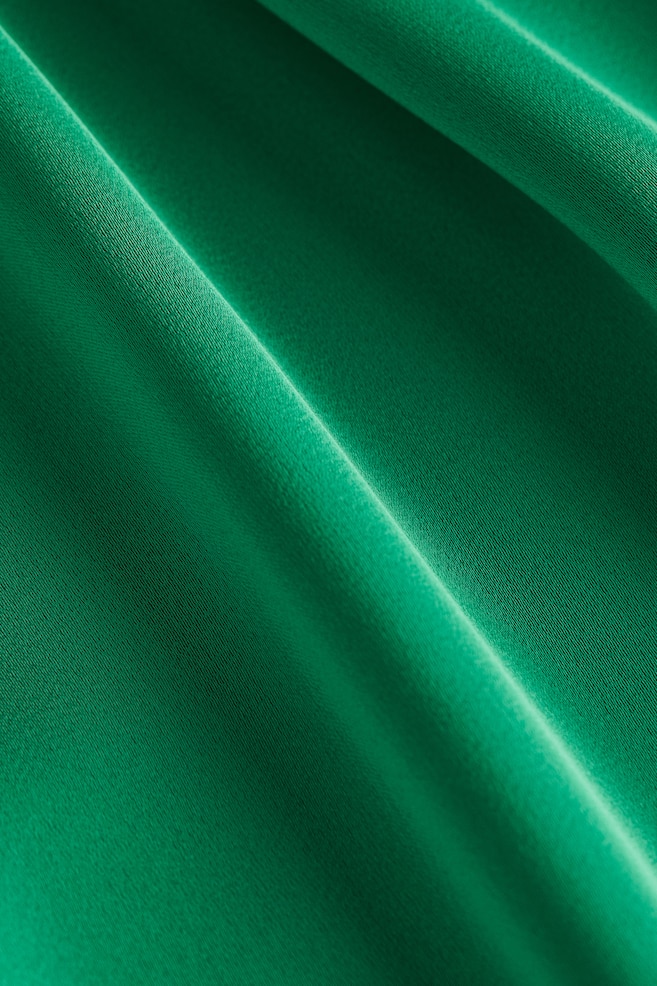 Lang kjole i satin - Grøn - 5