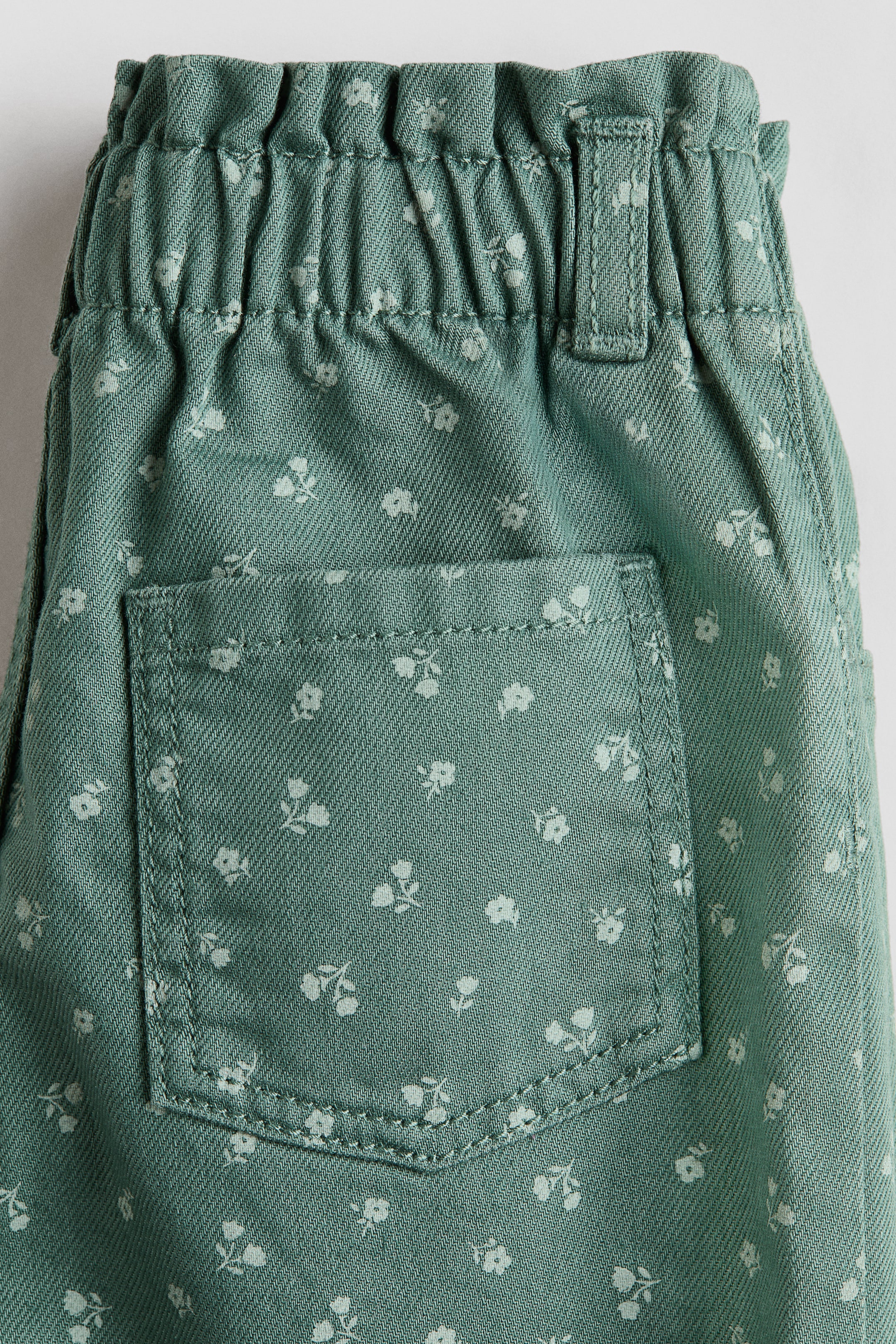 Детские джинсы H&M Printed twill trousers — фото 5