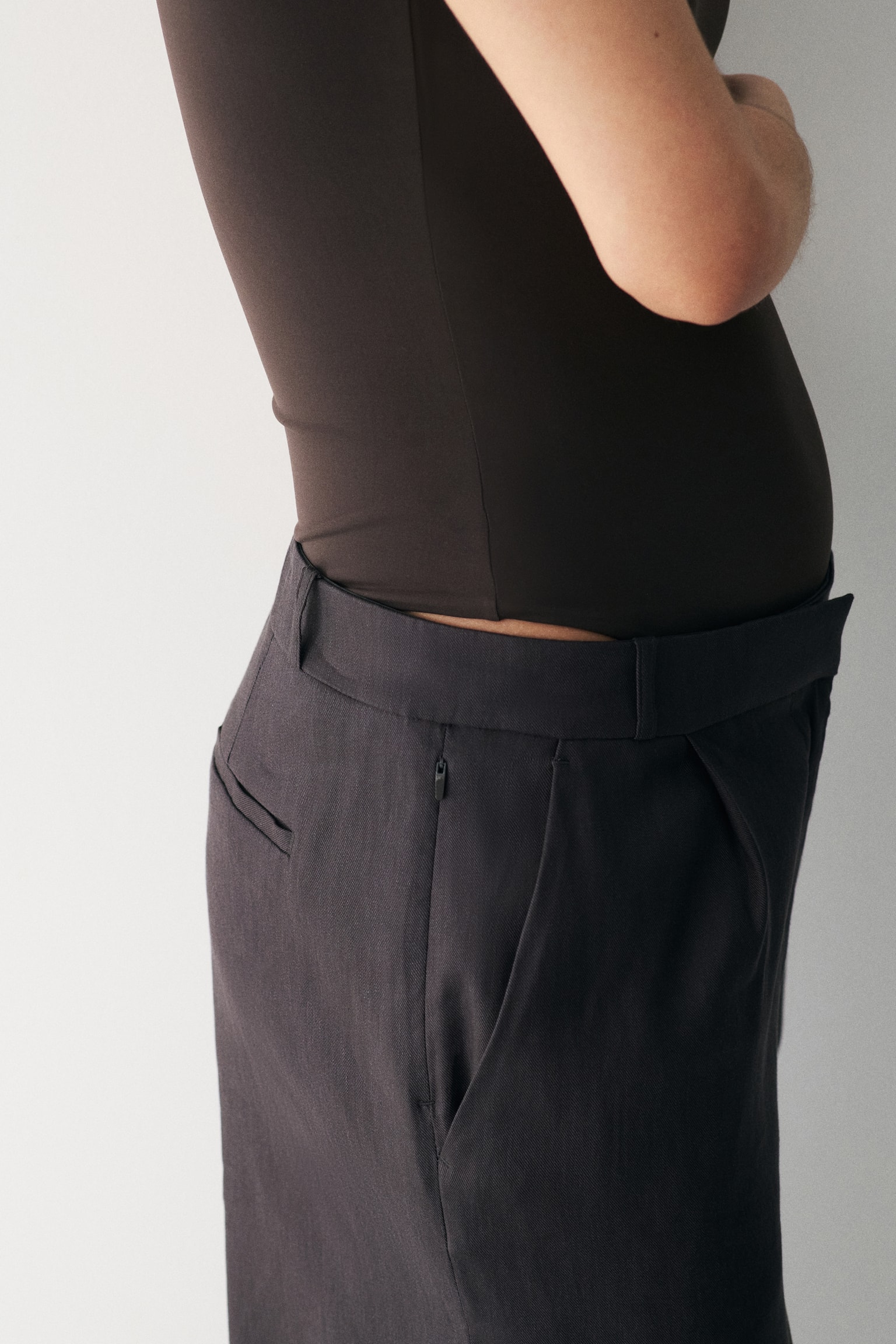 Wide linen-blend tailored trousers - Dark brown/Cream/Black - 6