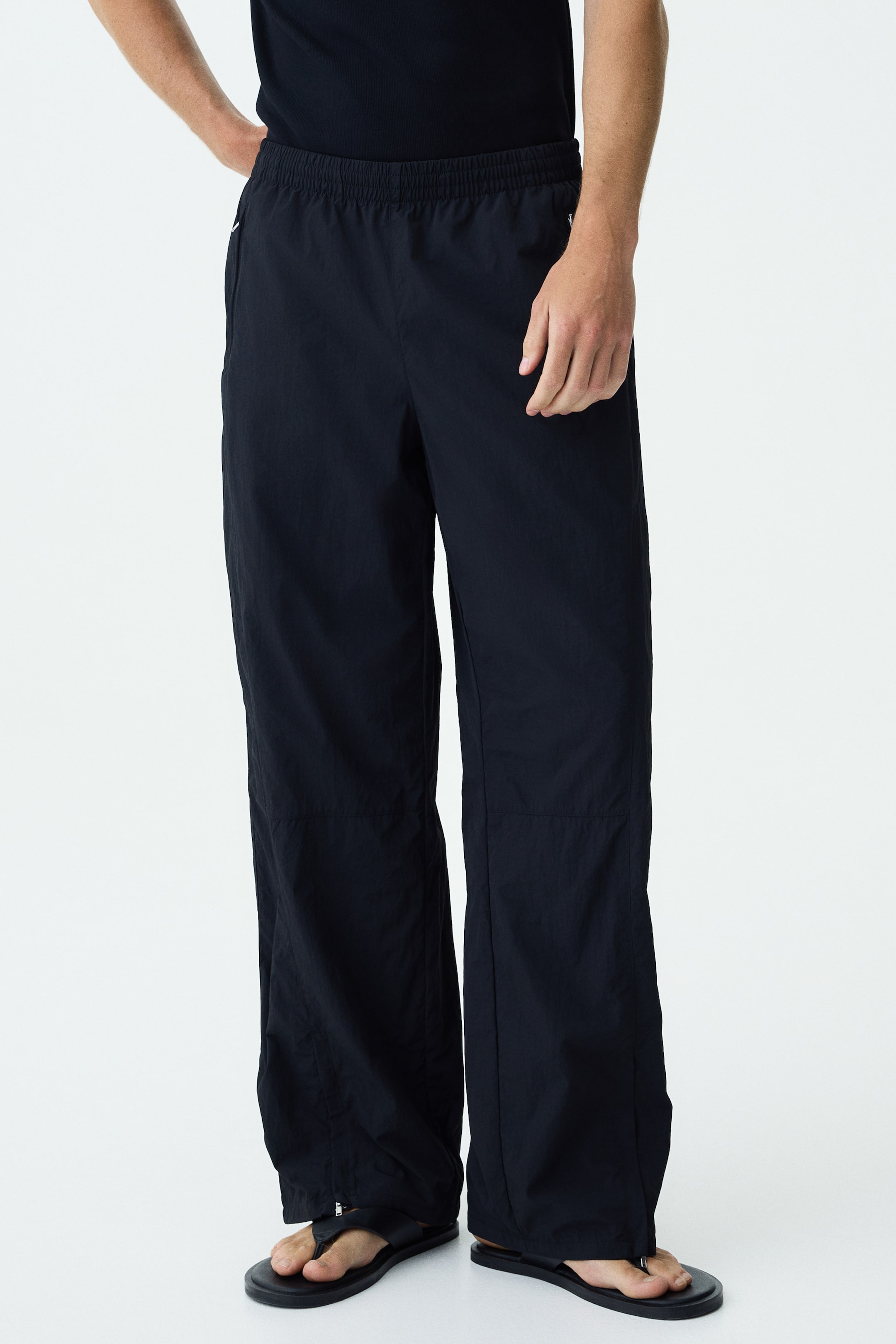 Мужские брюки H&M Loose-Fit Nylon Track Pants — фото 9