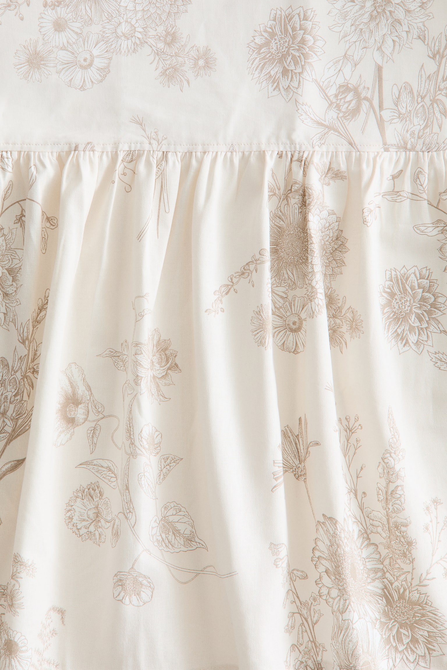 Volánová sukňa na rám postele z bavlnenej zmesi - Krémová/kvetovaná/Biela/Svetlobéžová - 2