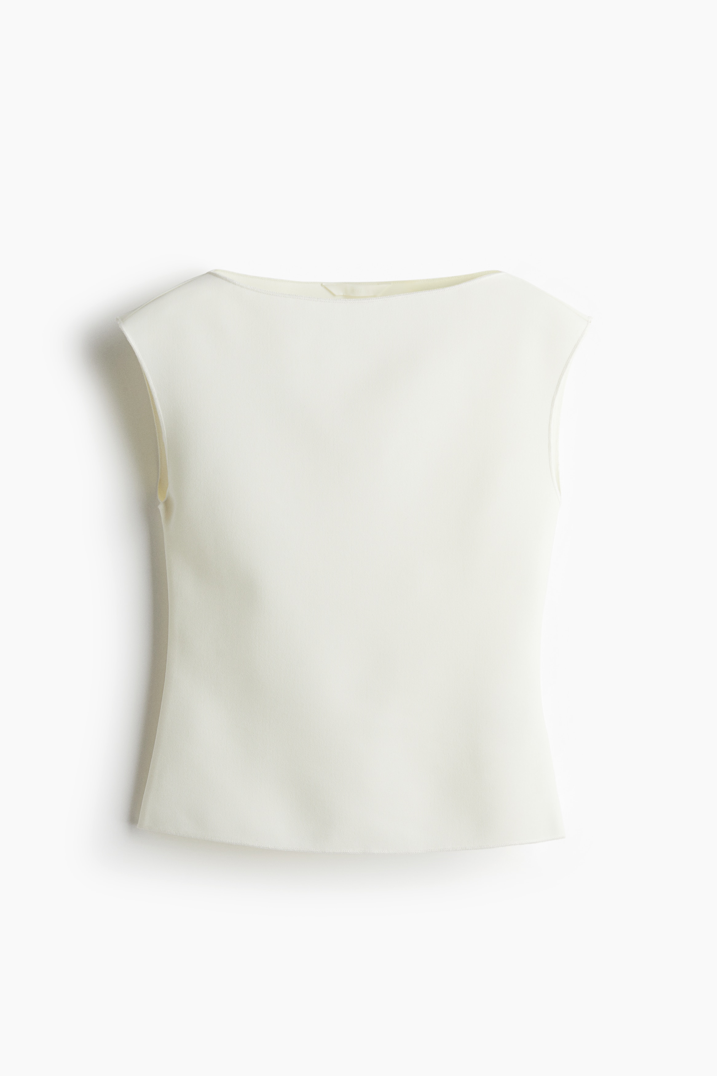 Boat-neck topModel